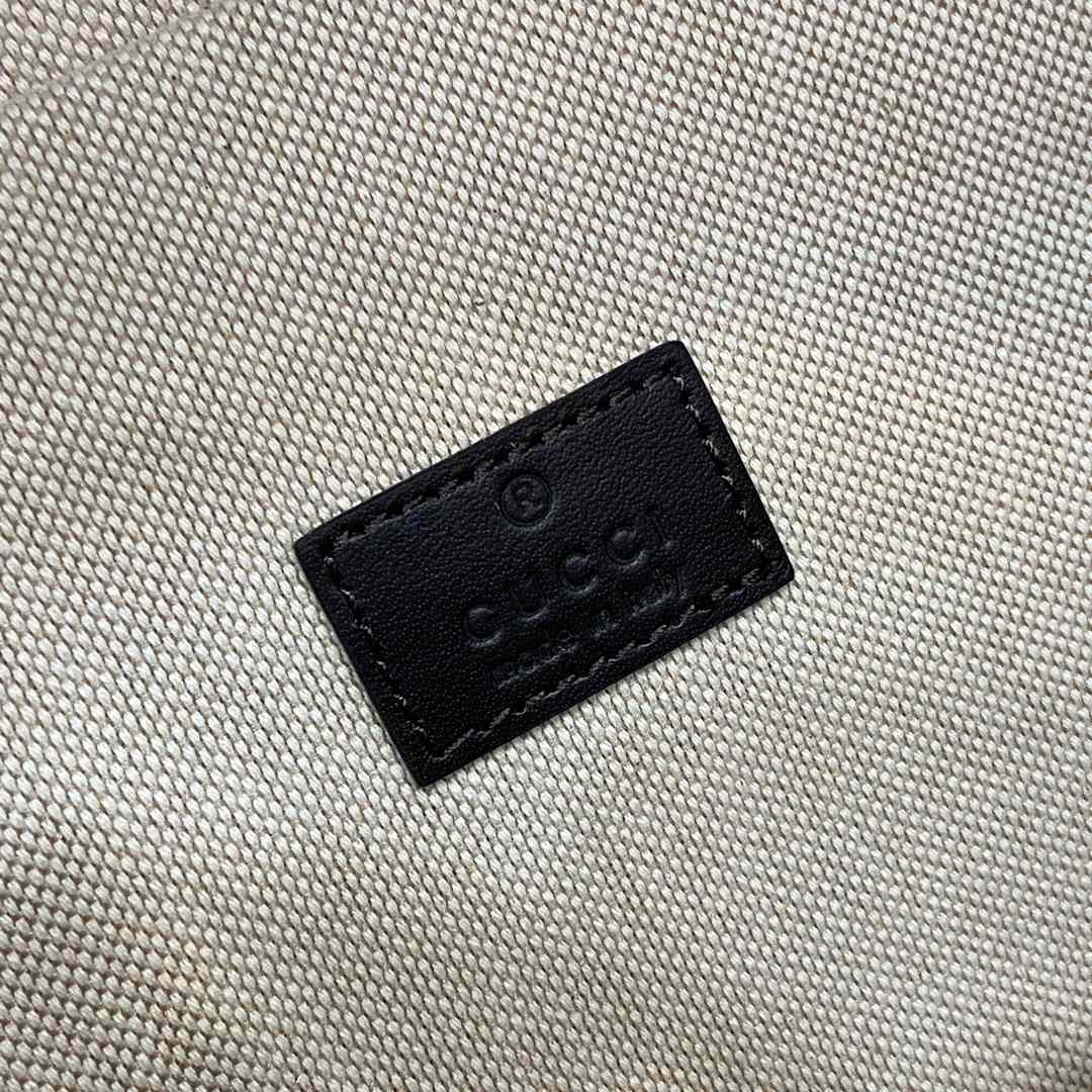 Gucci Medium GG Backpack With Web - DesignerGu