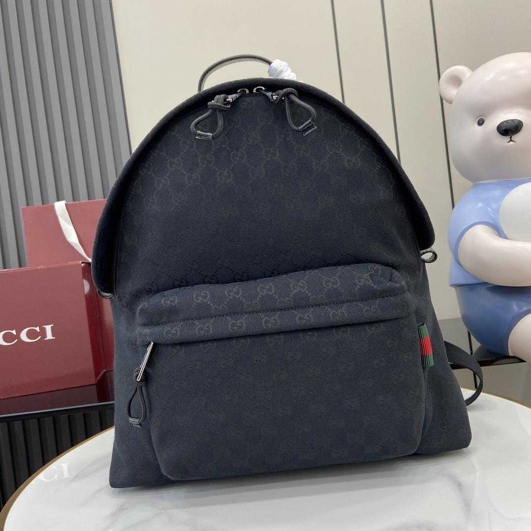 Gucci Medium GG Backpack With Web - DesignerGu