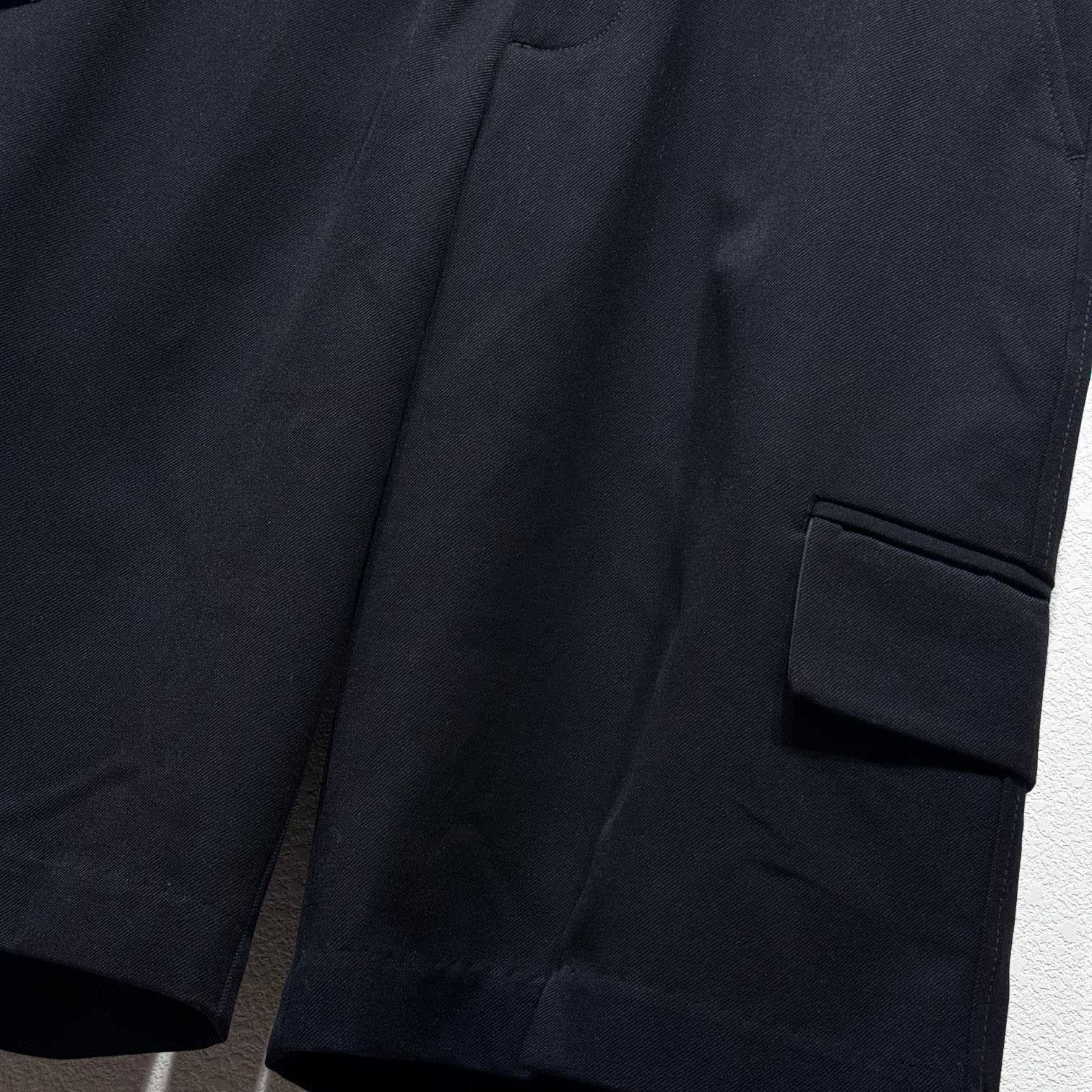 Louis Vuitton Cargo Shorts - DesignerGu