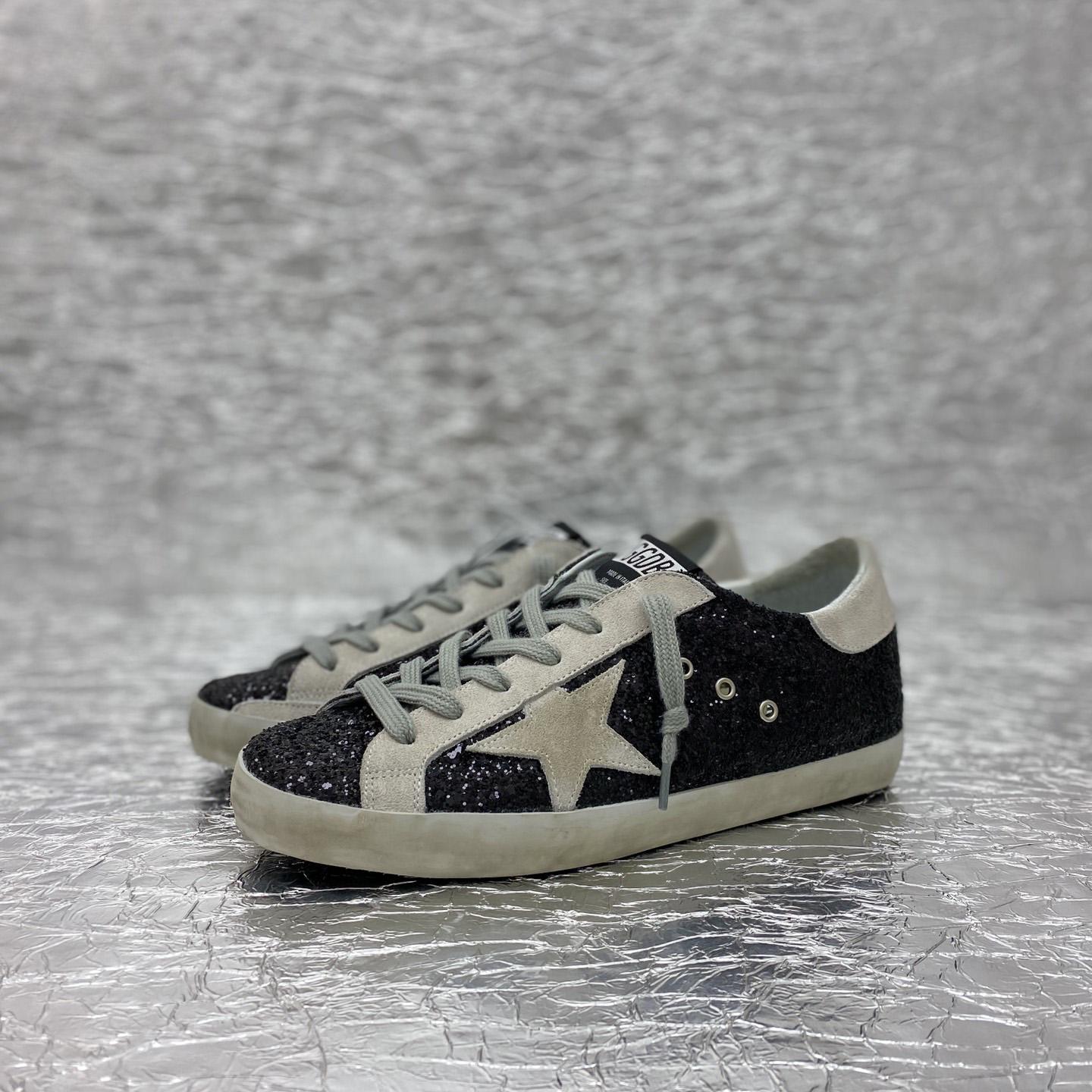 Golden Goose Sneakers - DesignerGu