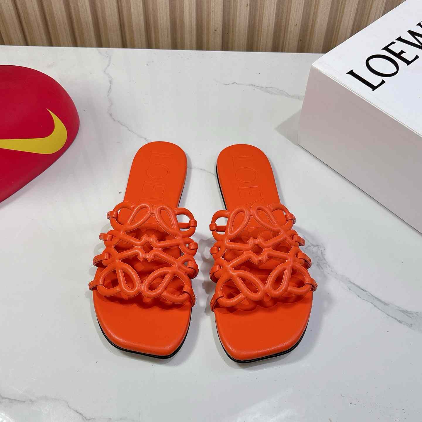 Loewe Petal Anagram Slide In Soft Calfskin - DesignerGu