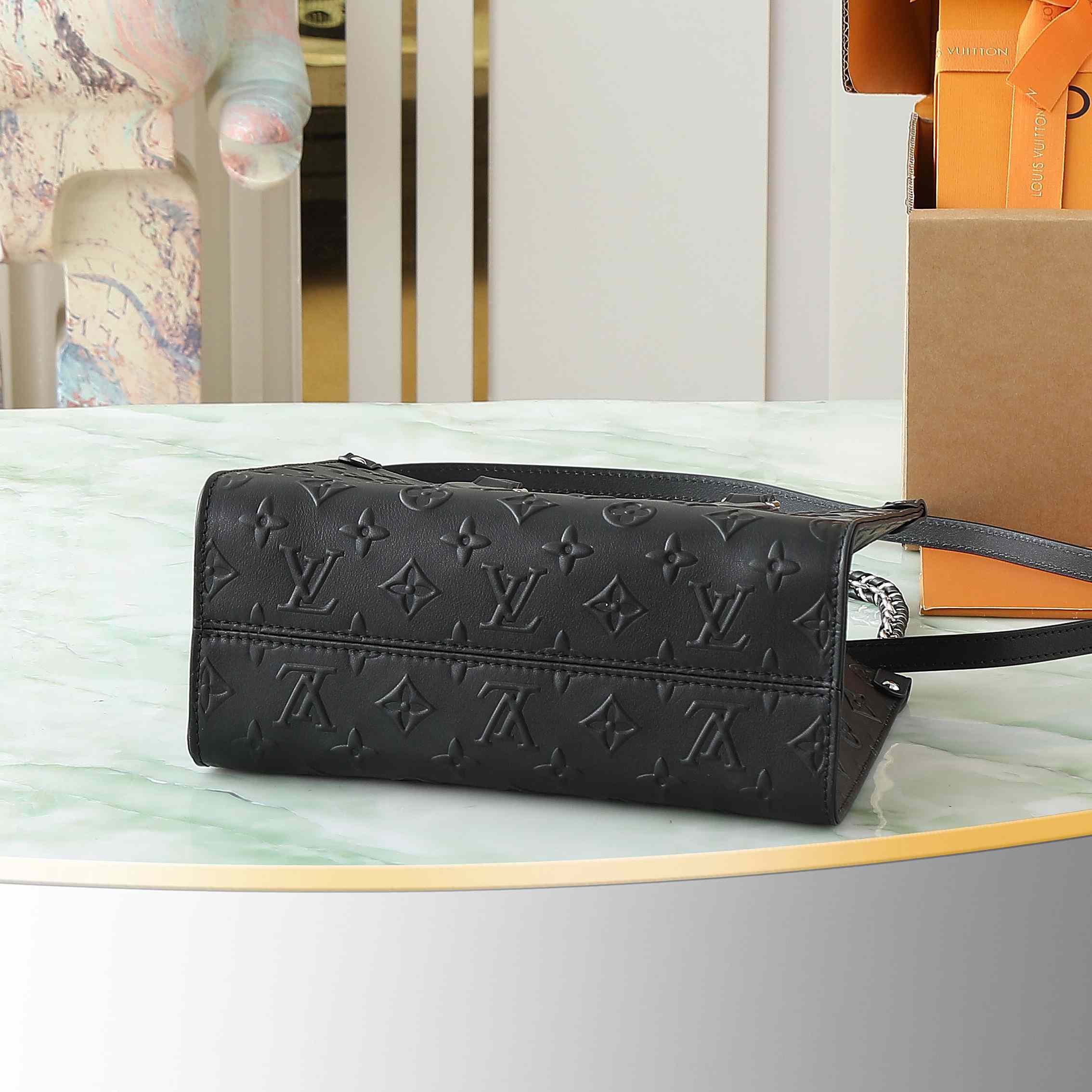 Louis Vuitton OnTheGo PM   M14576 - DesignerGu