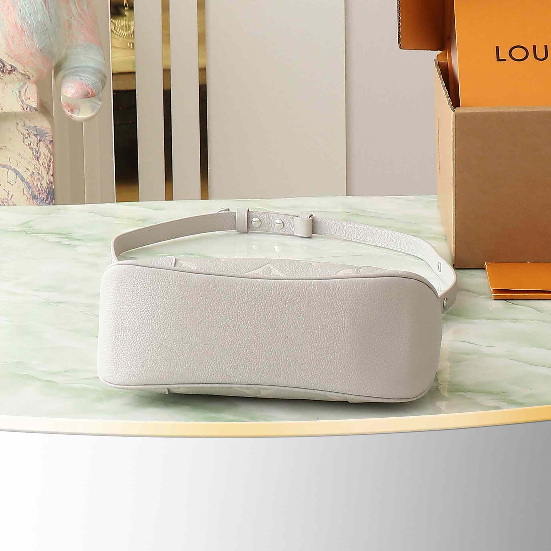 Louis Vuitton Boulogne   M14211 - 
