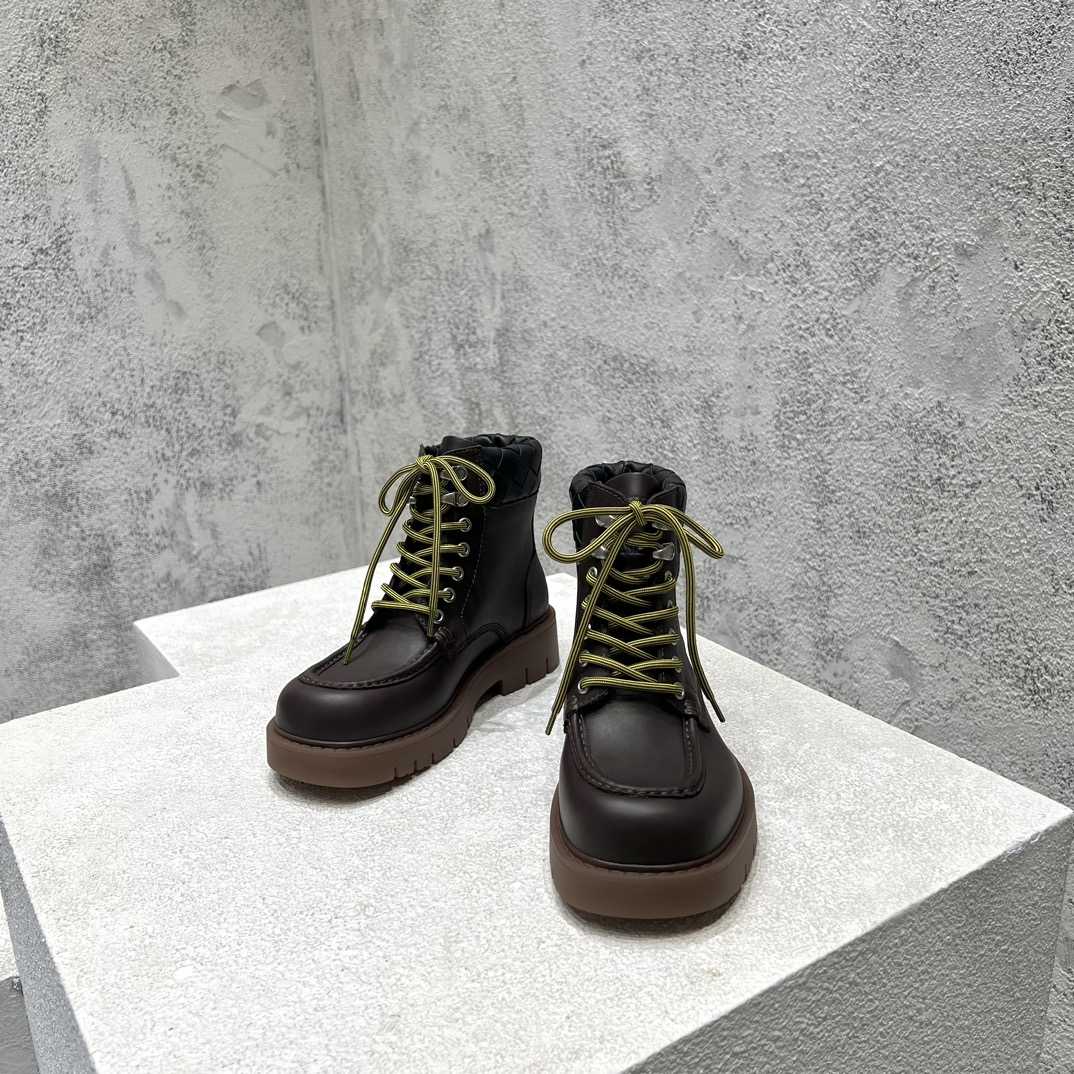 Bottega Veneta Haddock Lace-Up Ankle Boot - DesignerGu