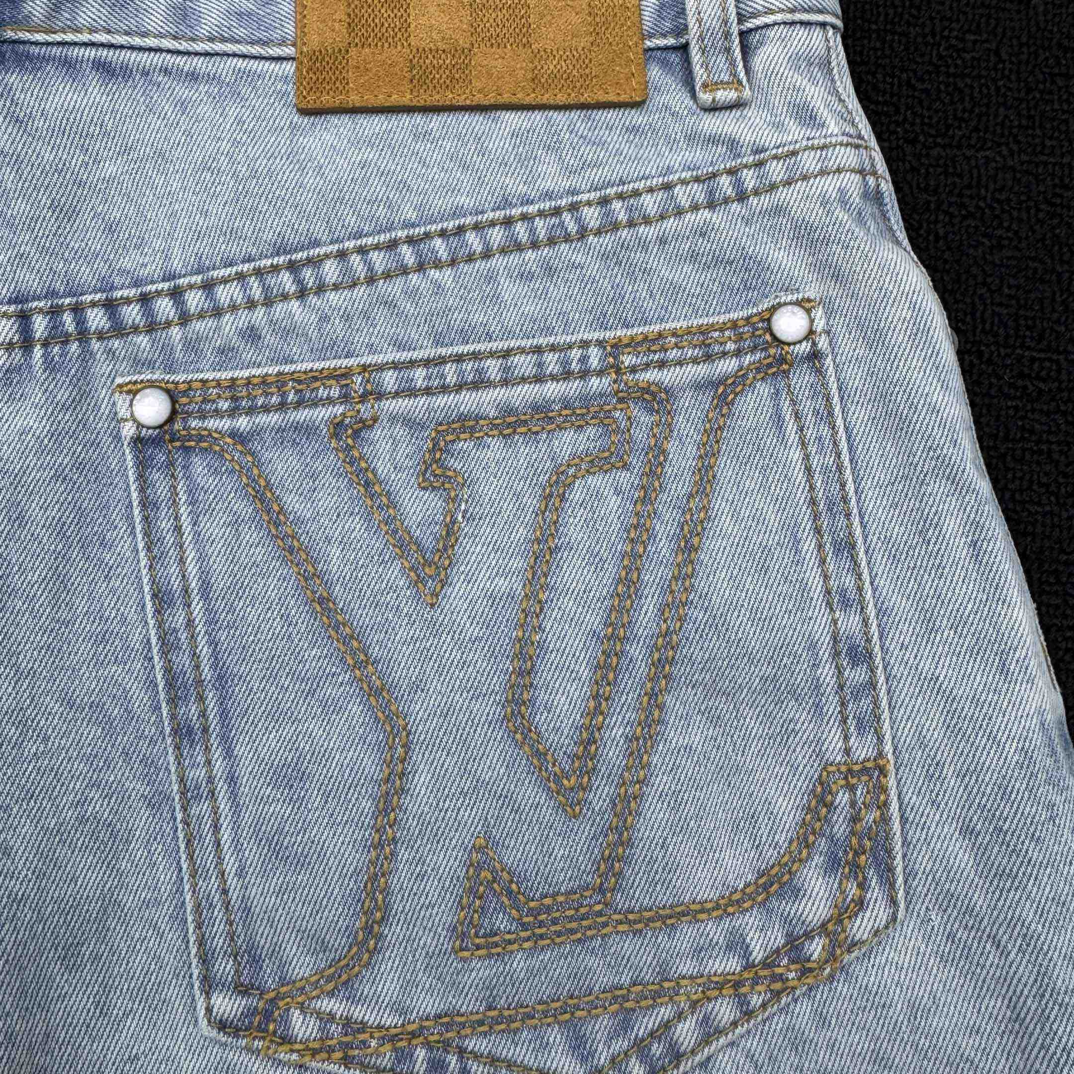 Louis Vuitton LV Denim Shorts    1AGTHT - DesignerGu