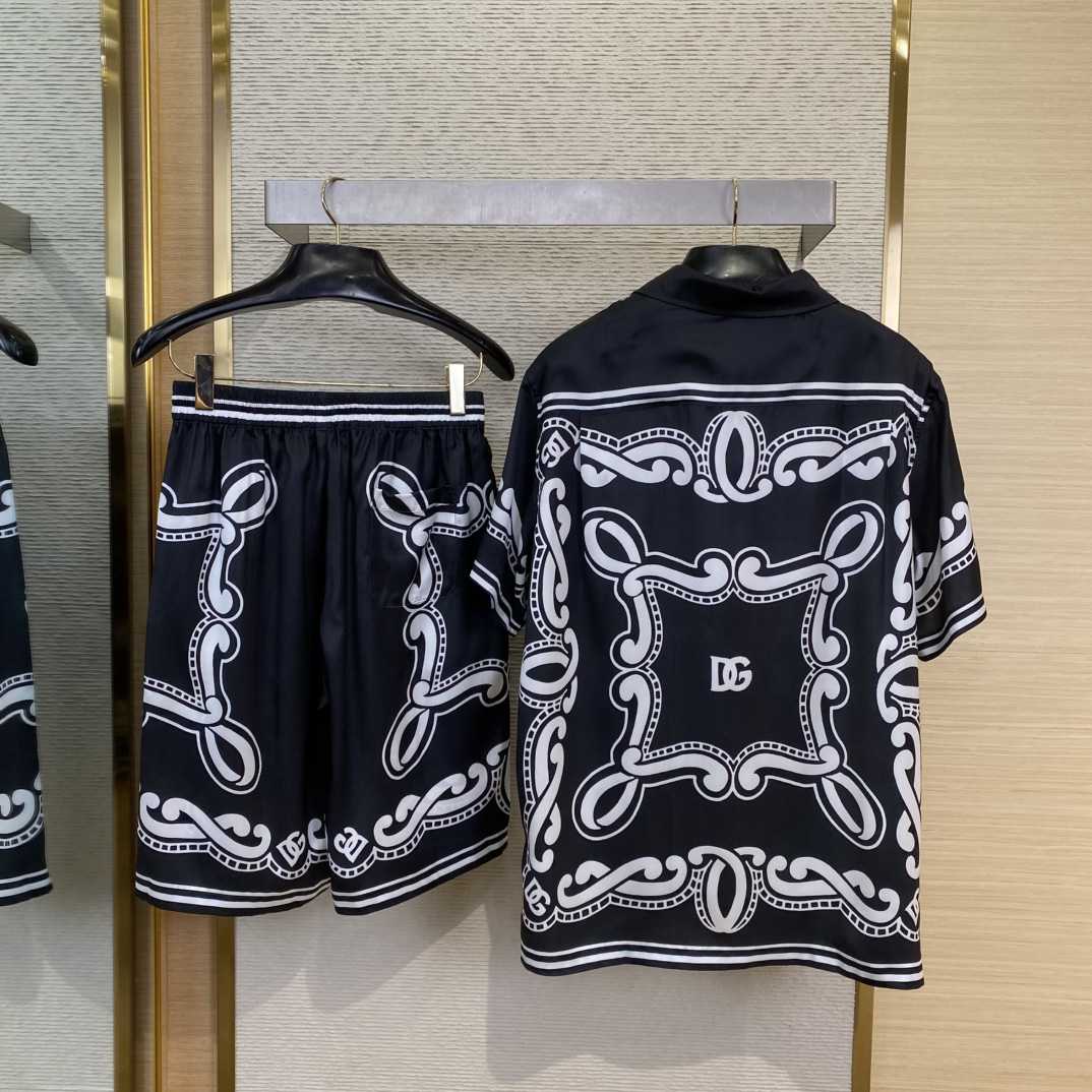 Dolce & Gabbana Batik  Silk Shirt And Shorts With Bandanna Print  - DesignerGu