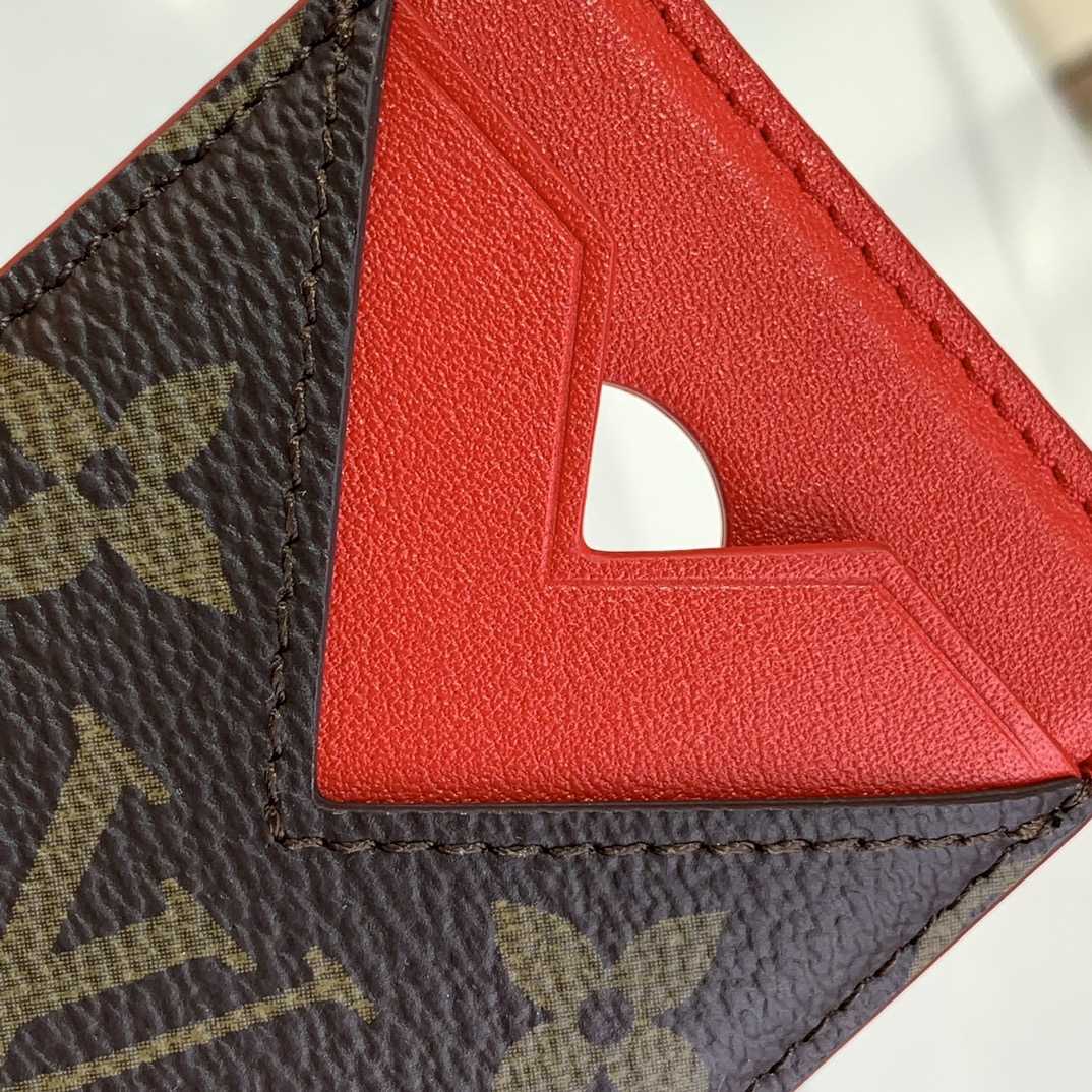 Louis Vuitton Porte-Cartes Magnet  M12856 - DesignerGu