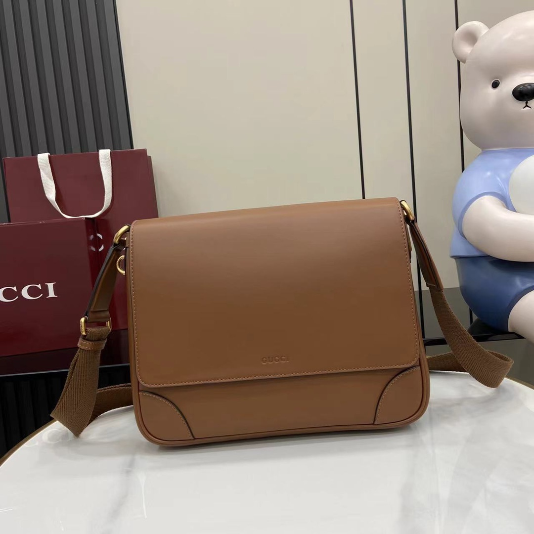 Gucci GG Emblem Medium Crossbody Bag - DesignerGu