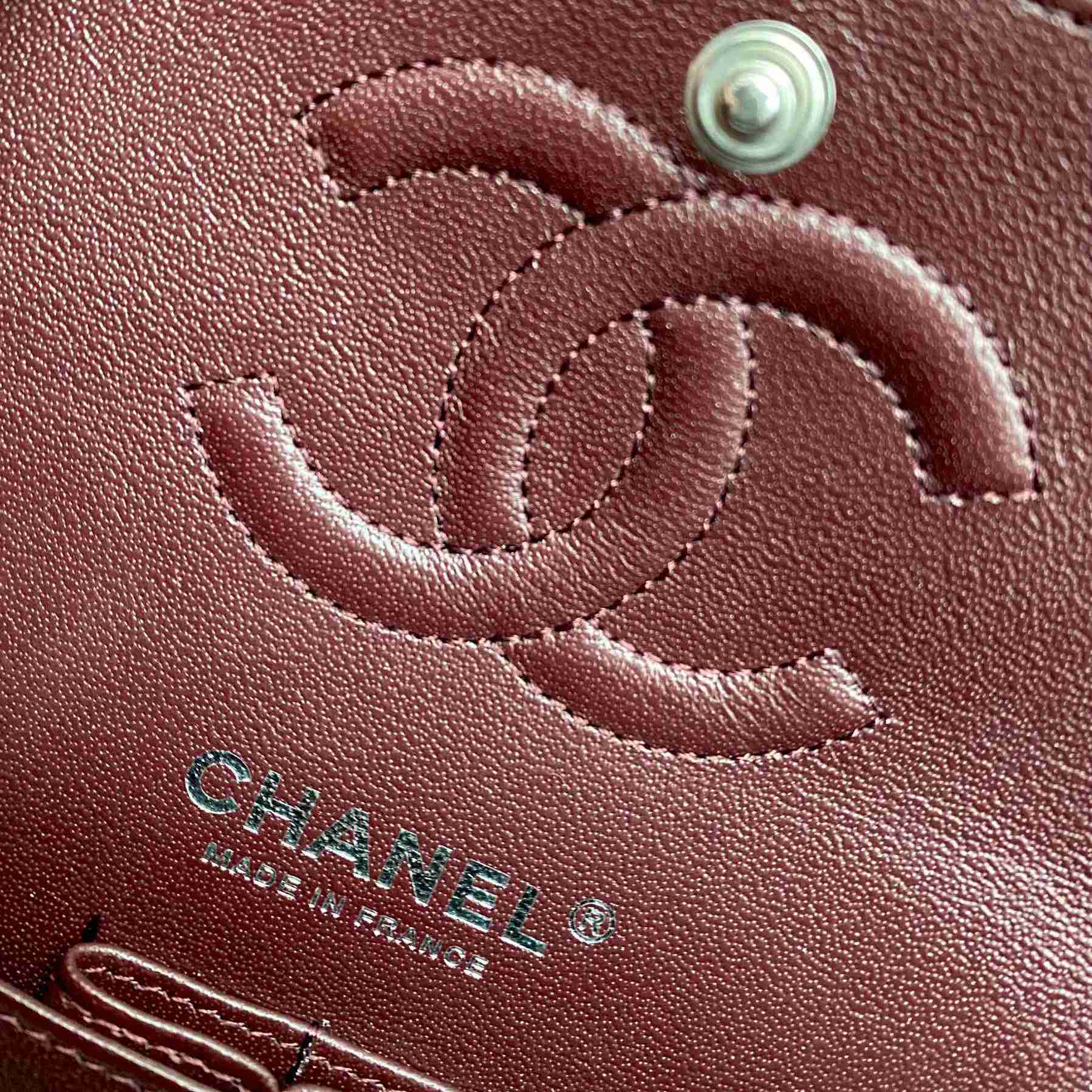 Chanel A01112 Bag - DesignerGu