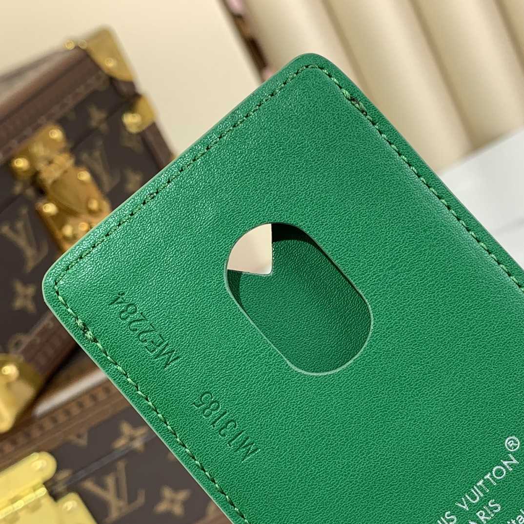 Louis Vuitton Porte-Cartes Magnet  M12855 - DesignerGu