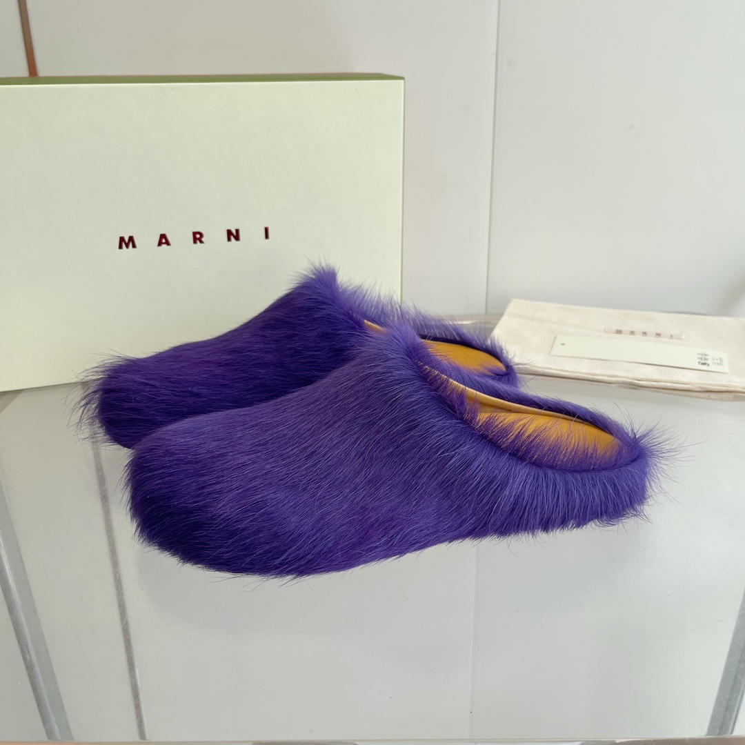 Marni Long Hair Calfskin Fussbett Sabot - DesignerGu