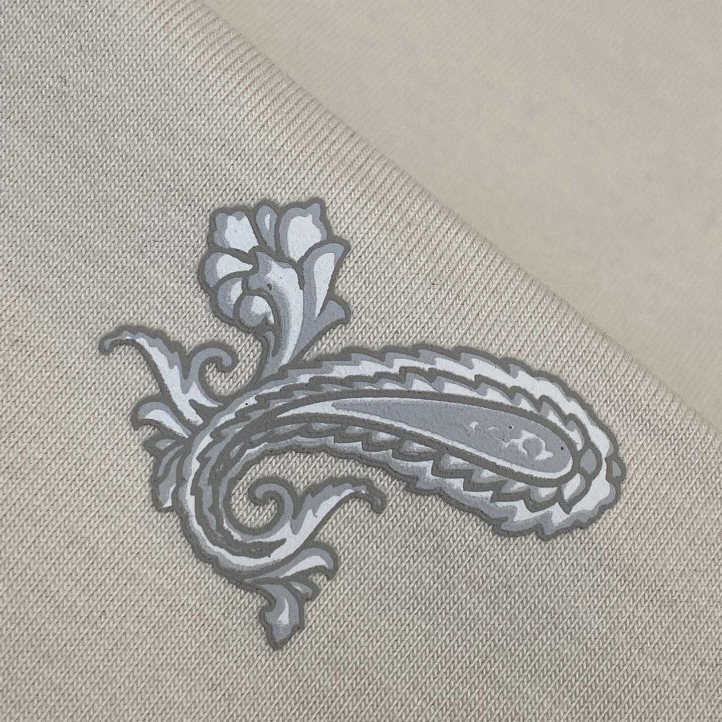 Burberry Paisley Logo Cotton T-shirt - DesignerGu