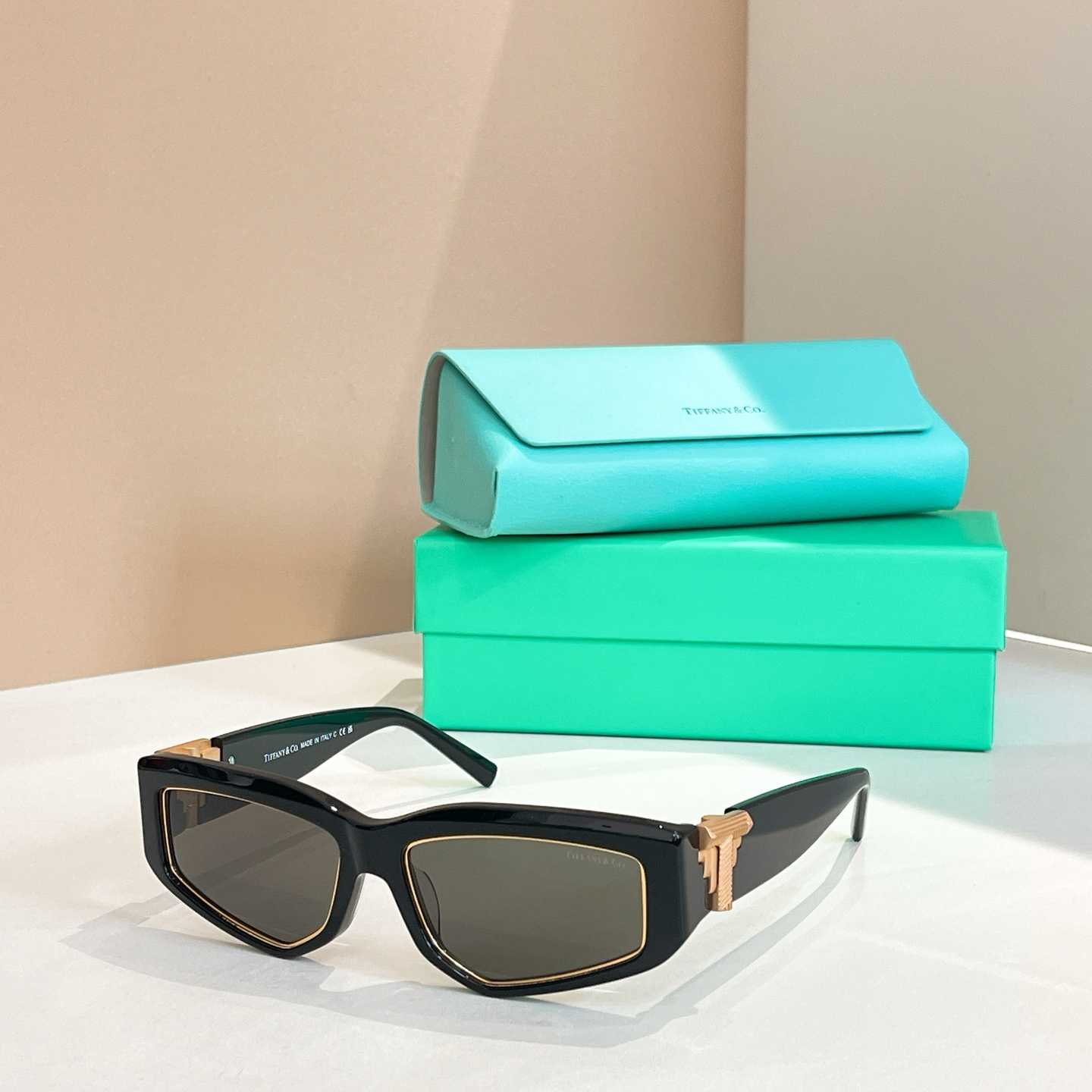 Tiffany & Co. TF4234U Sunglasses  - DesignerGu