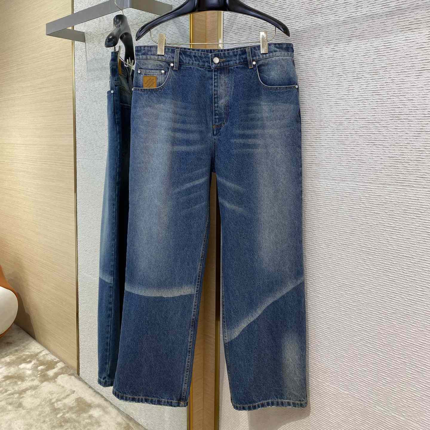 Louis Vuitton Sunfaded Effect Denim Skate Pants  1AHBMW - DesignerGu