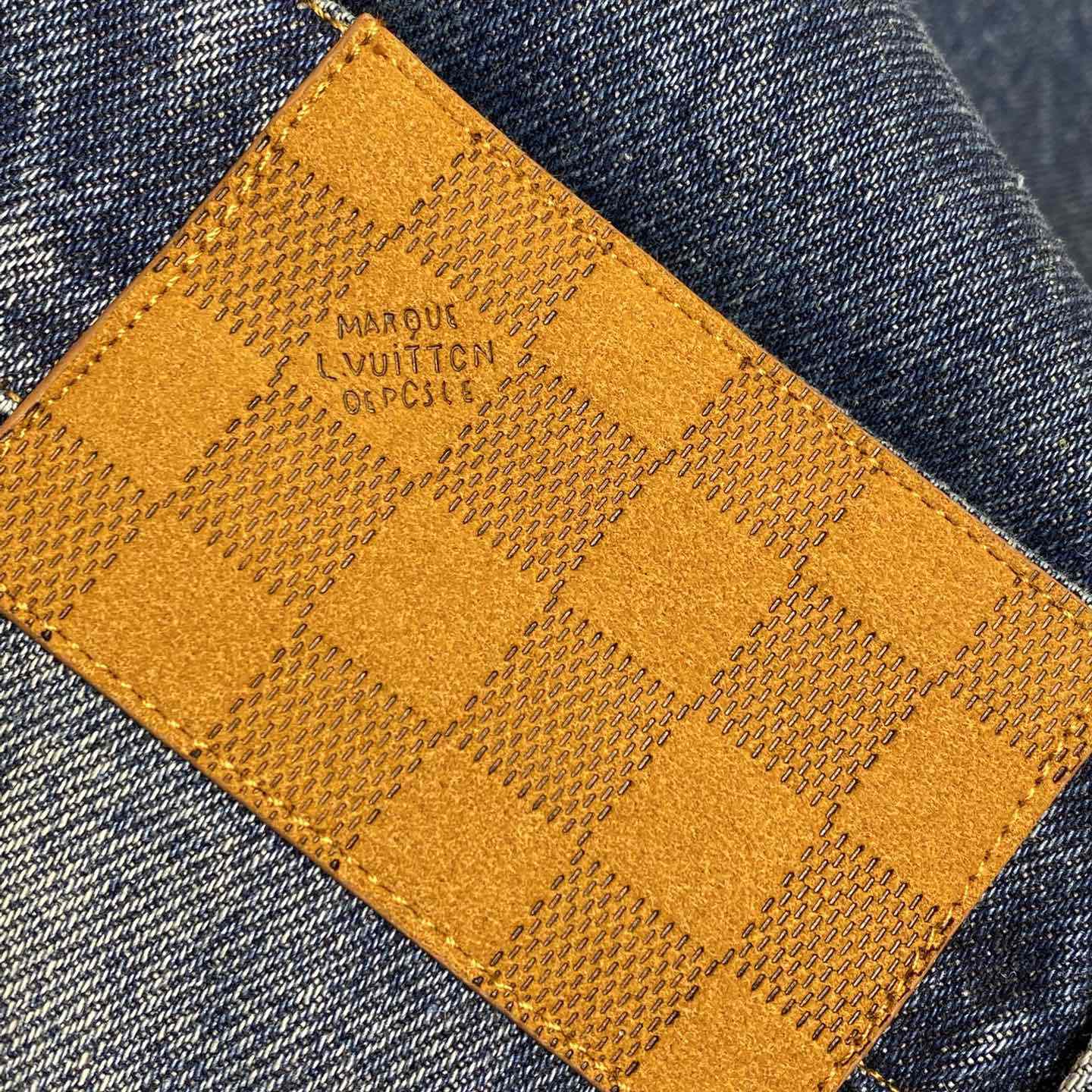 Louis Vuitton Sunfaded Effect Denim Skate Pants  1AHBMW - 