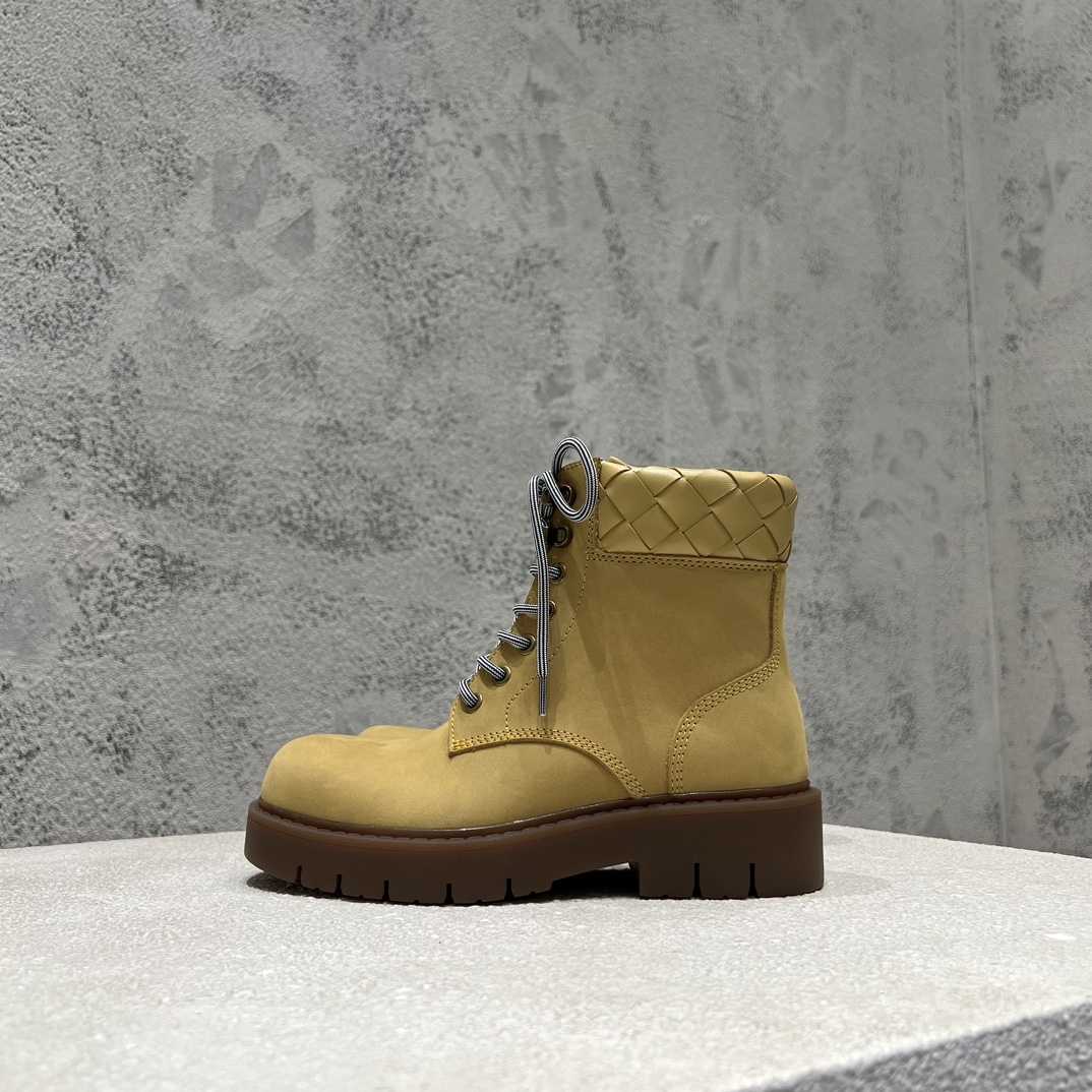 Bottega Veneta Haddock Lace-Up Ankle Boot - DesignerGu