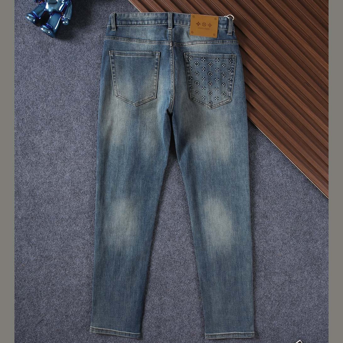 Louis Vuitton Jeans - DesignerGu