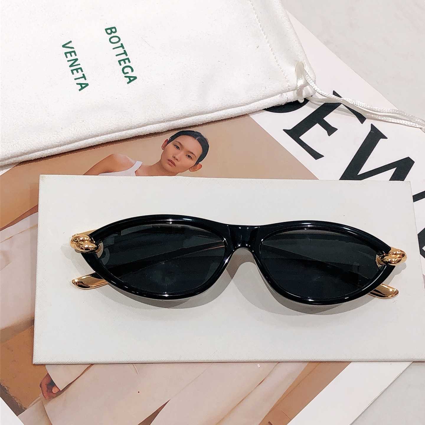 Bottega Veneta Knot Cat Eye Sunglasses   BV1390S - DesignerGu