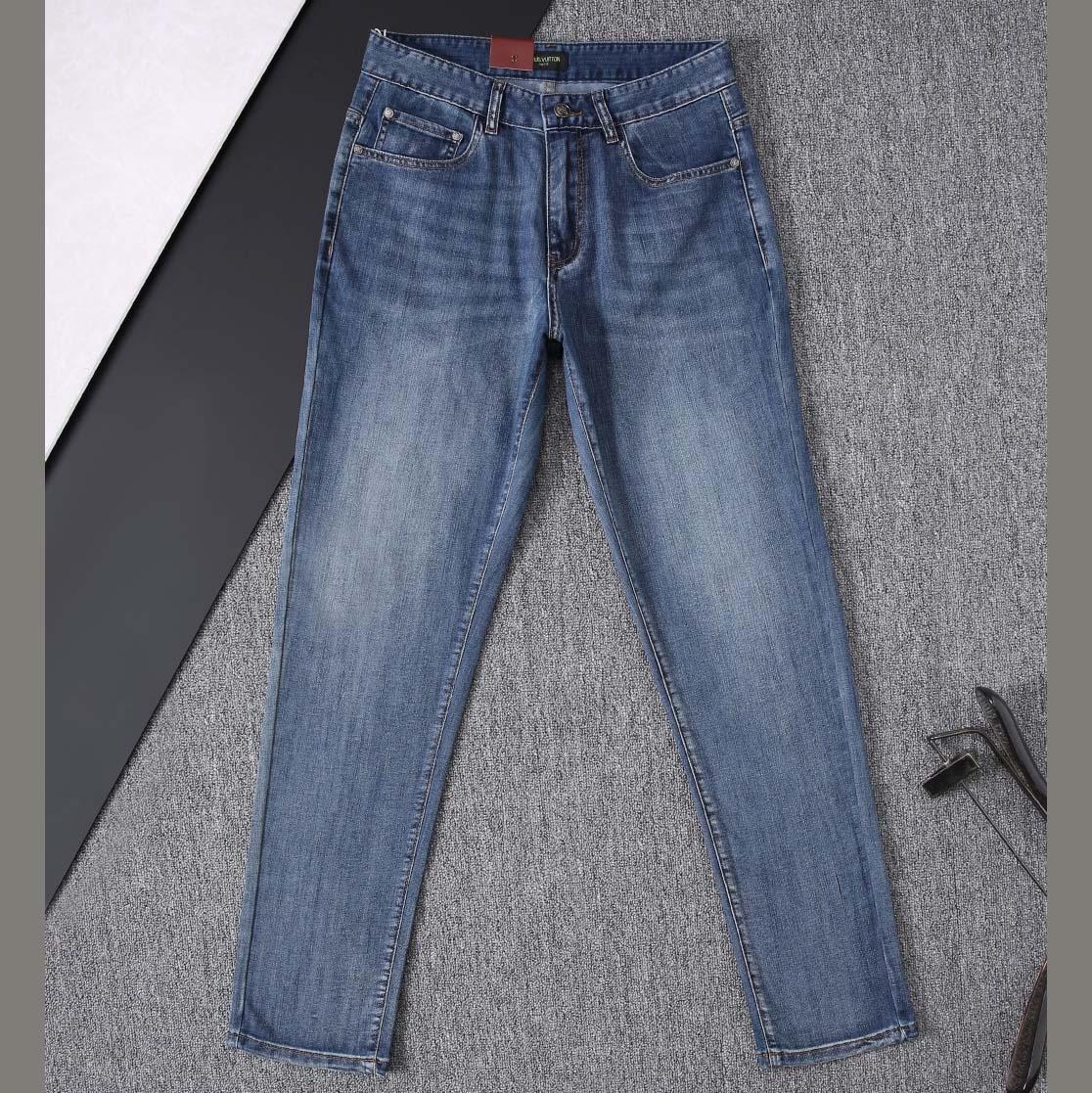 Louis Vuitton Jeans - DesignerGu