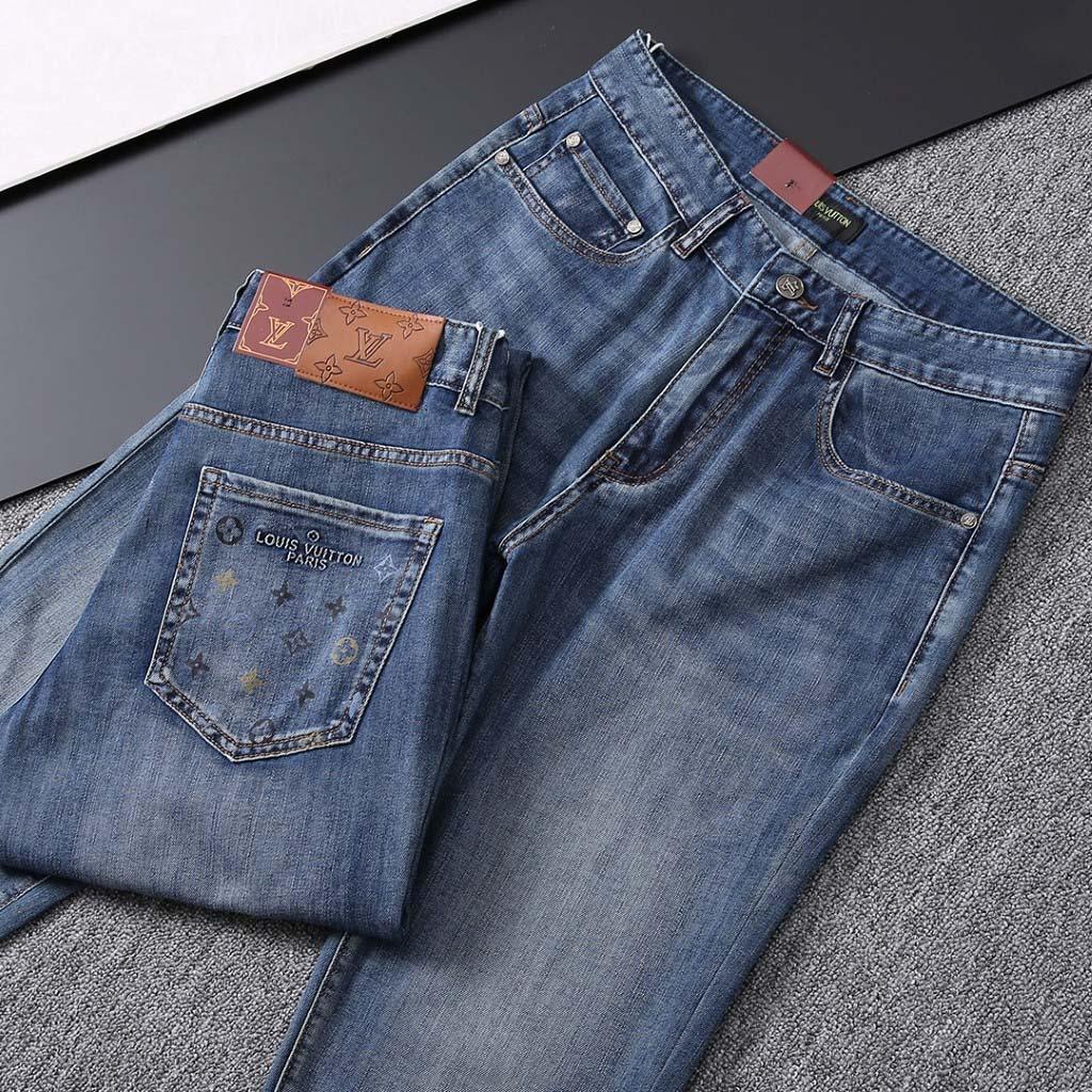Louis Vuitton Jeans - 