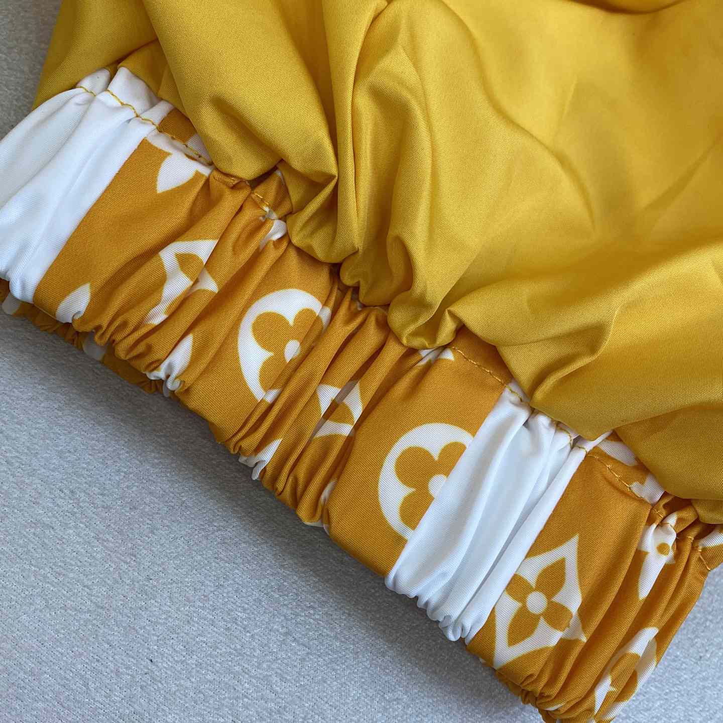 Louis Vuitton Monogram Printed Technical Track Pants   1AFWQM - DesignerGu