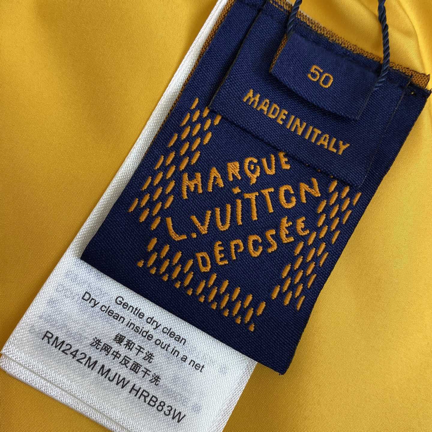 Louis Vuitton Monogram Printed Technical Track Pants   1AFWQM - DesignerGu