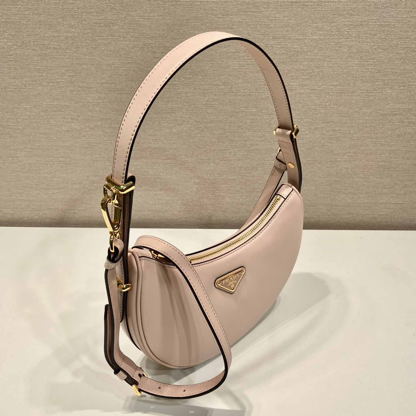 Prada Arqué Small Leather Shoulder Bag - 