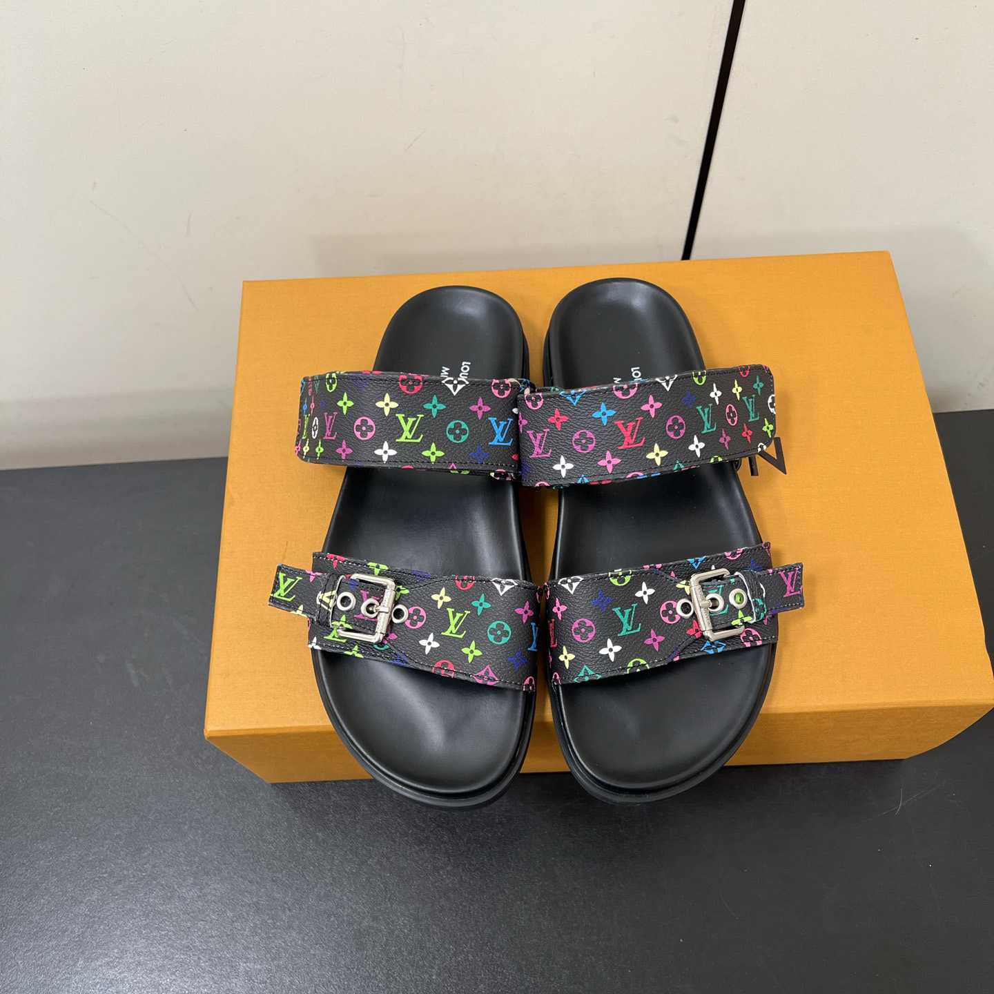 Louis Vuitton LV x TM Bom Dia Flat Comfort Mule   1AGXUB - 