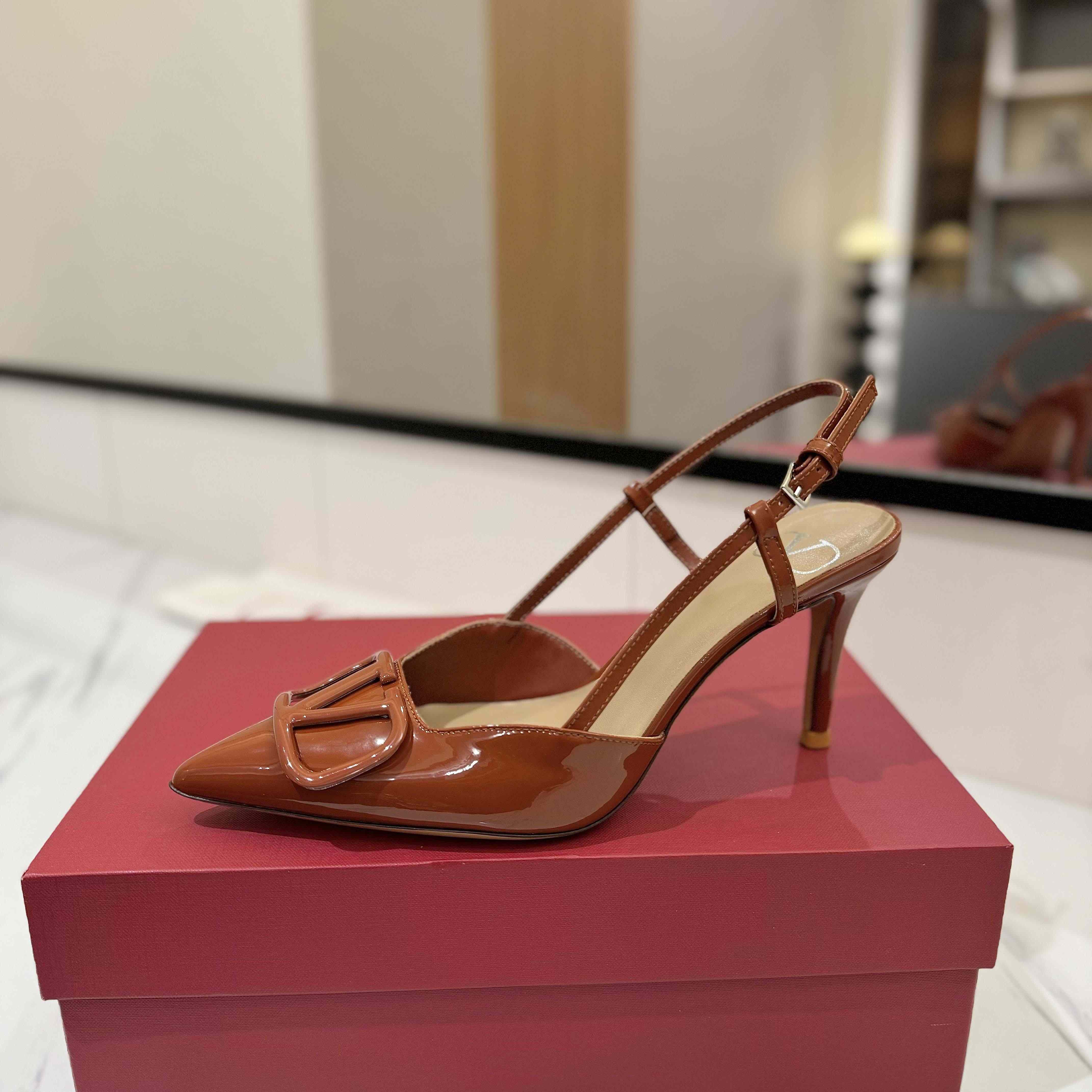 Vlogo Signature Patent Leather Slingback Pump 80mm - DesignerGu