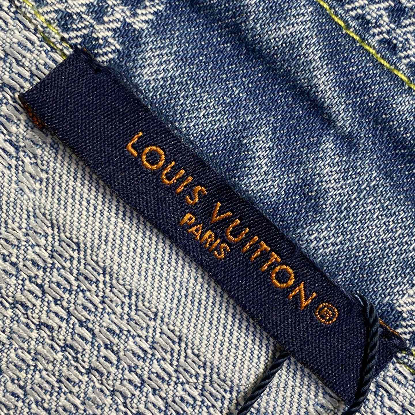 Louis Vuitton Damier Denim Short - DesignerGu