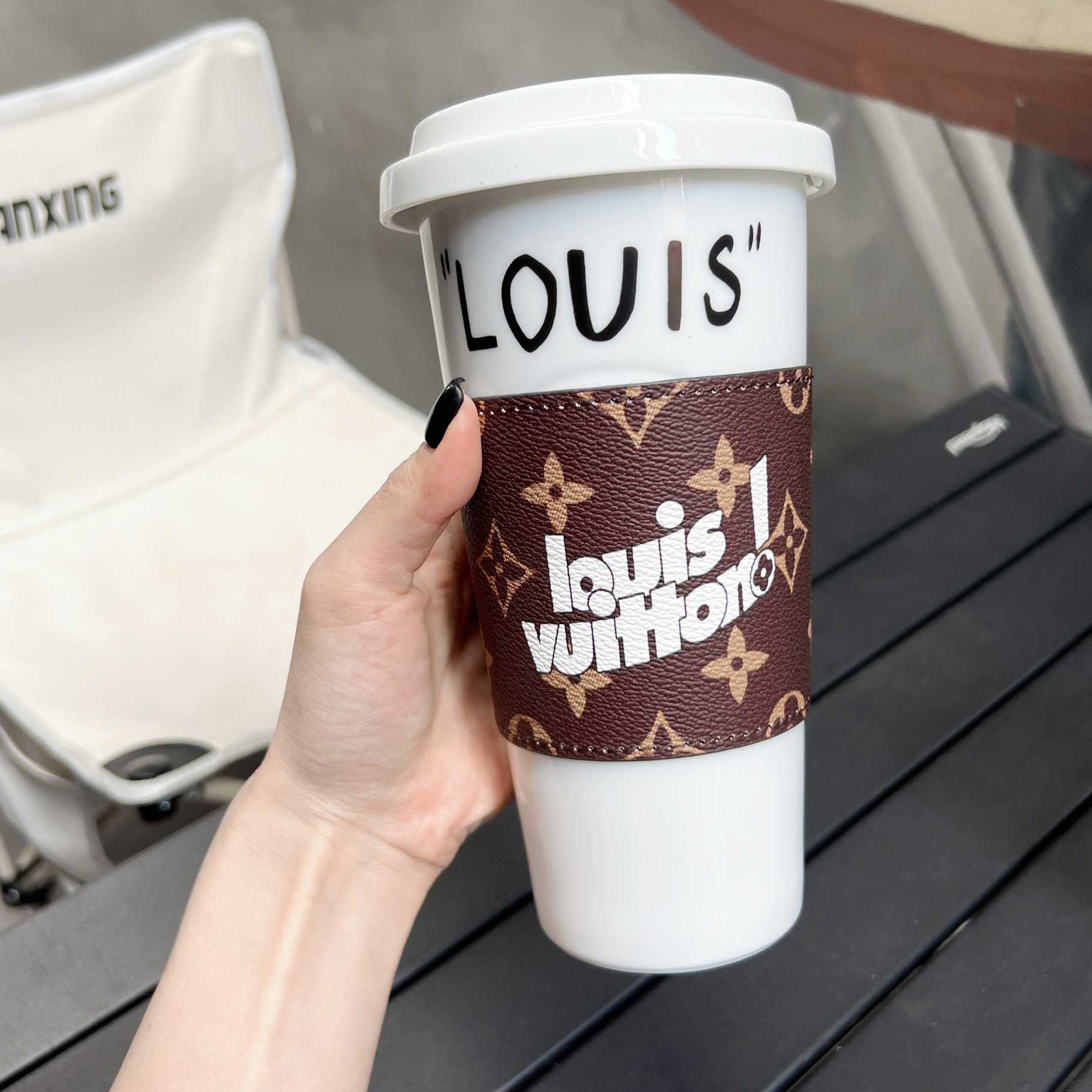 Louis Vuitton Cup Louis - DesignerGu