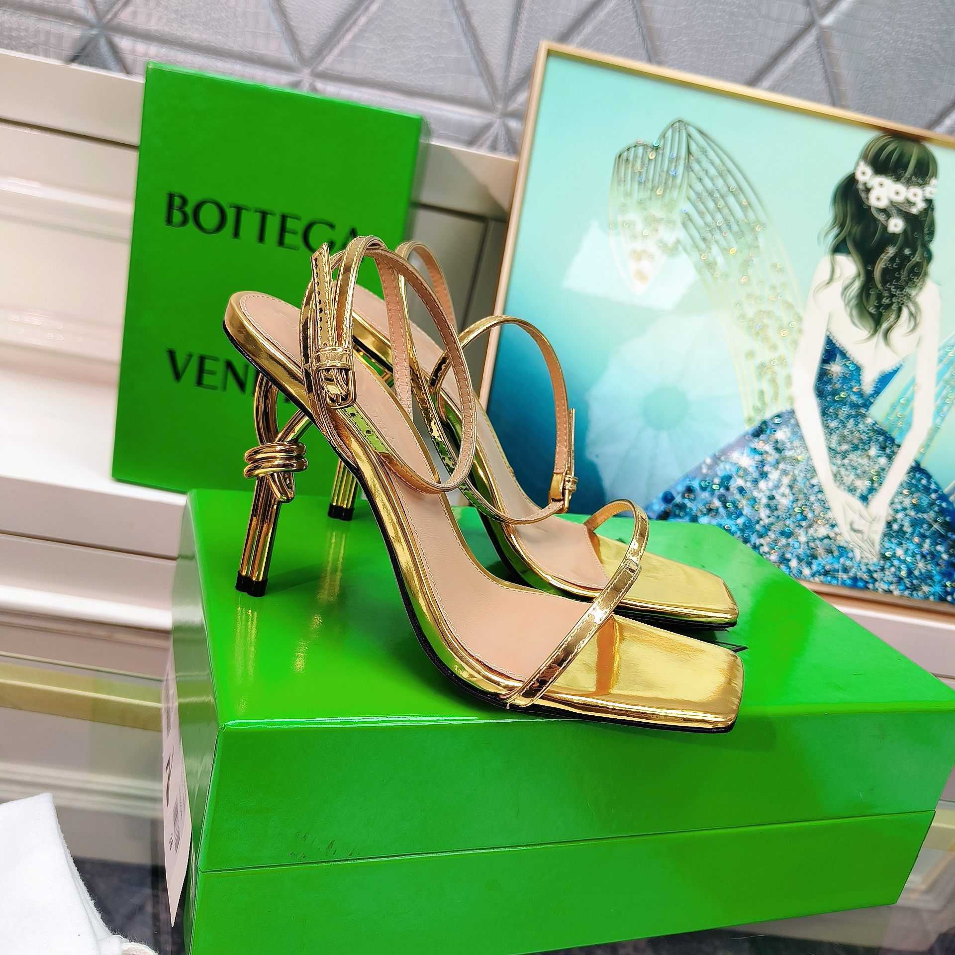 Bottega Veneta Gold Knot Gold Sandals Heels - DesignerGu