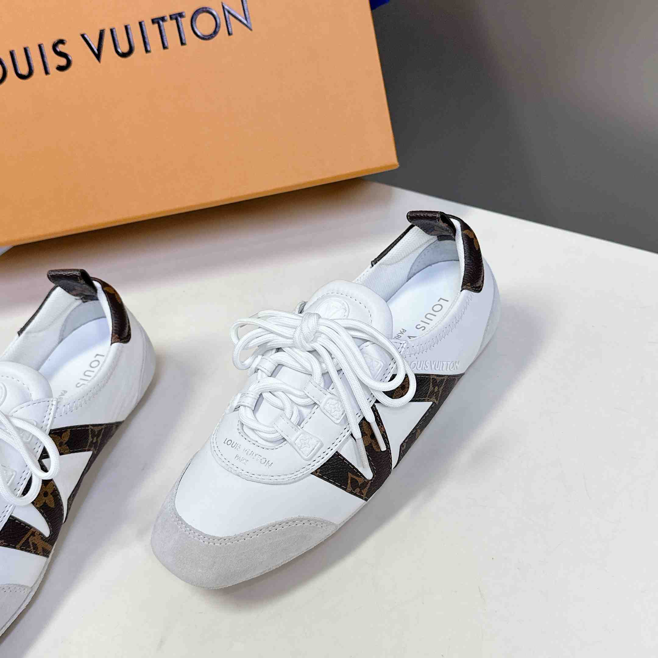 Louis Vuitton LV Sneakerina   1AHNC6 - DesignerGu