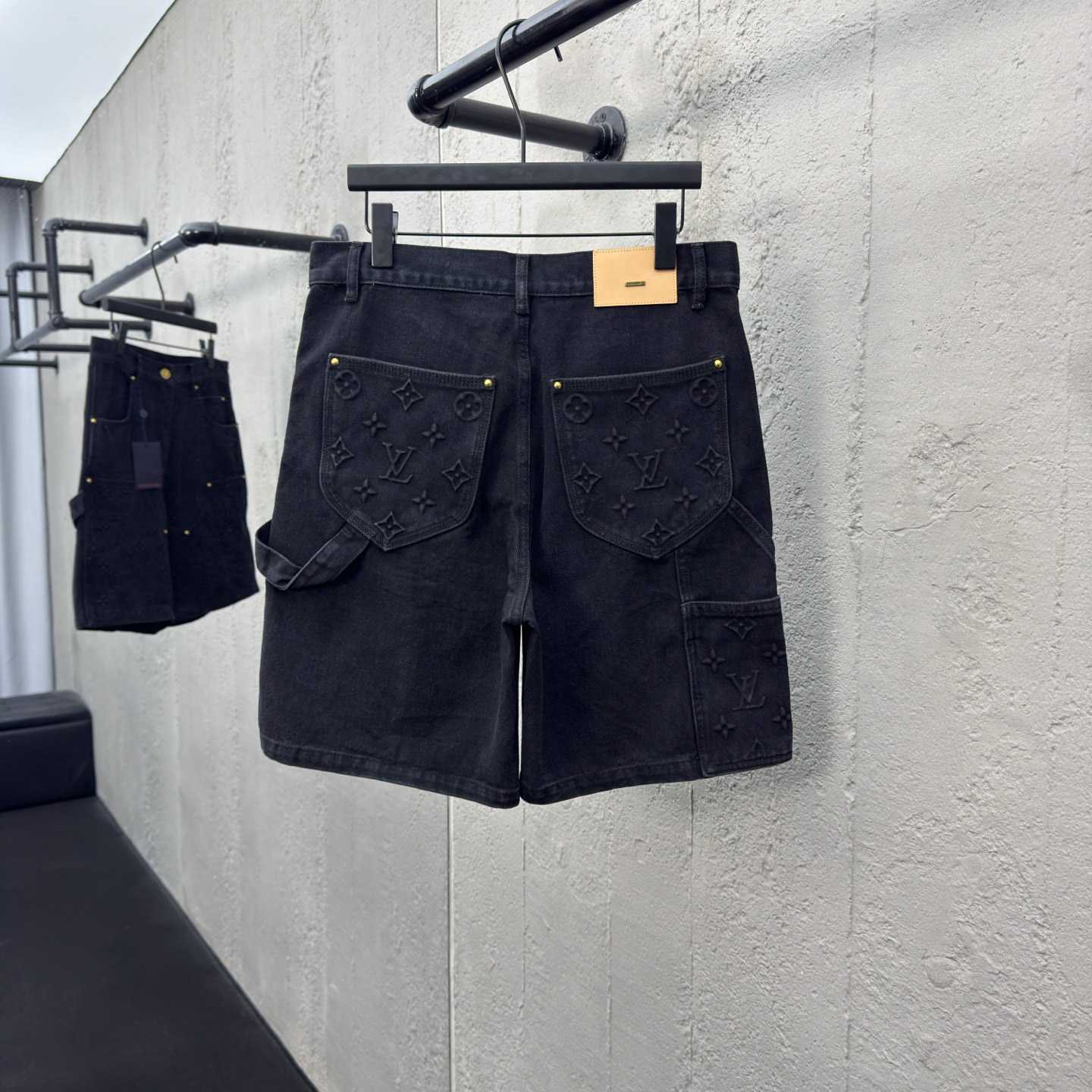 Louis Vuitton Denim Workwear Shorts   - DesignerGu