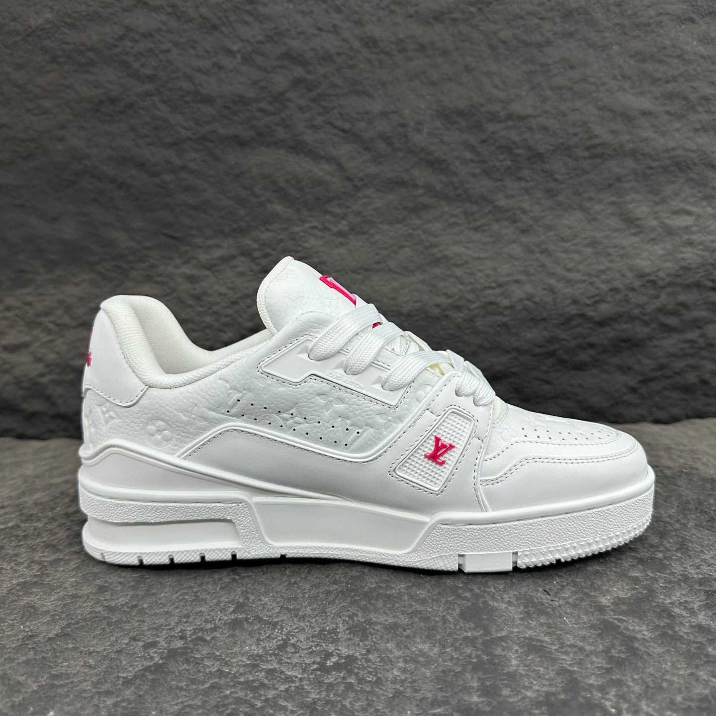 Louis Vuitton LV x TM LV Trainer Sneaker   1AGZEJ - DesignerGu