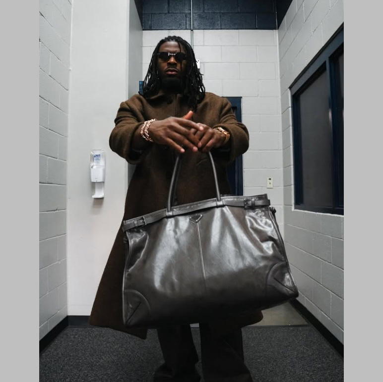 Prada Leather Tote Bag - DesignerGu