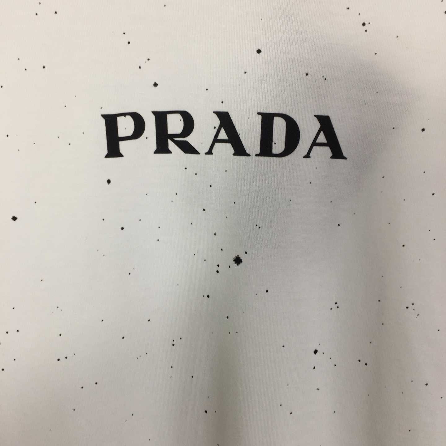 Prada Logo Cotton T-shirt - DesignerGu
