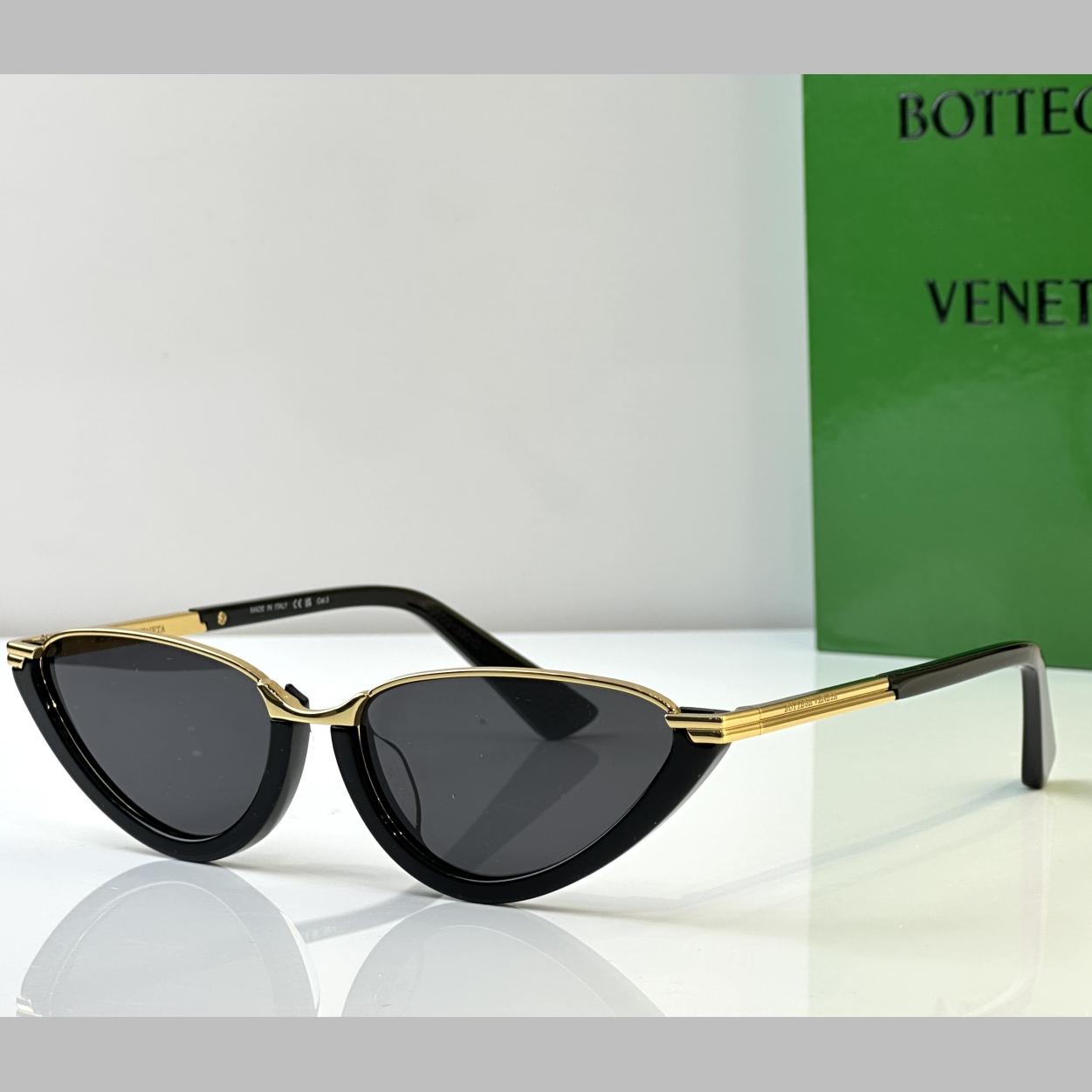 Bottega Veneta Classic Cat Eye Sunglasses   BV1346S - DesignerGu