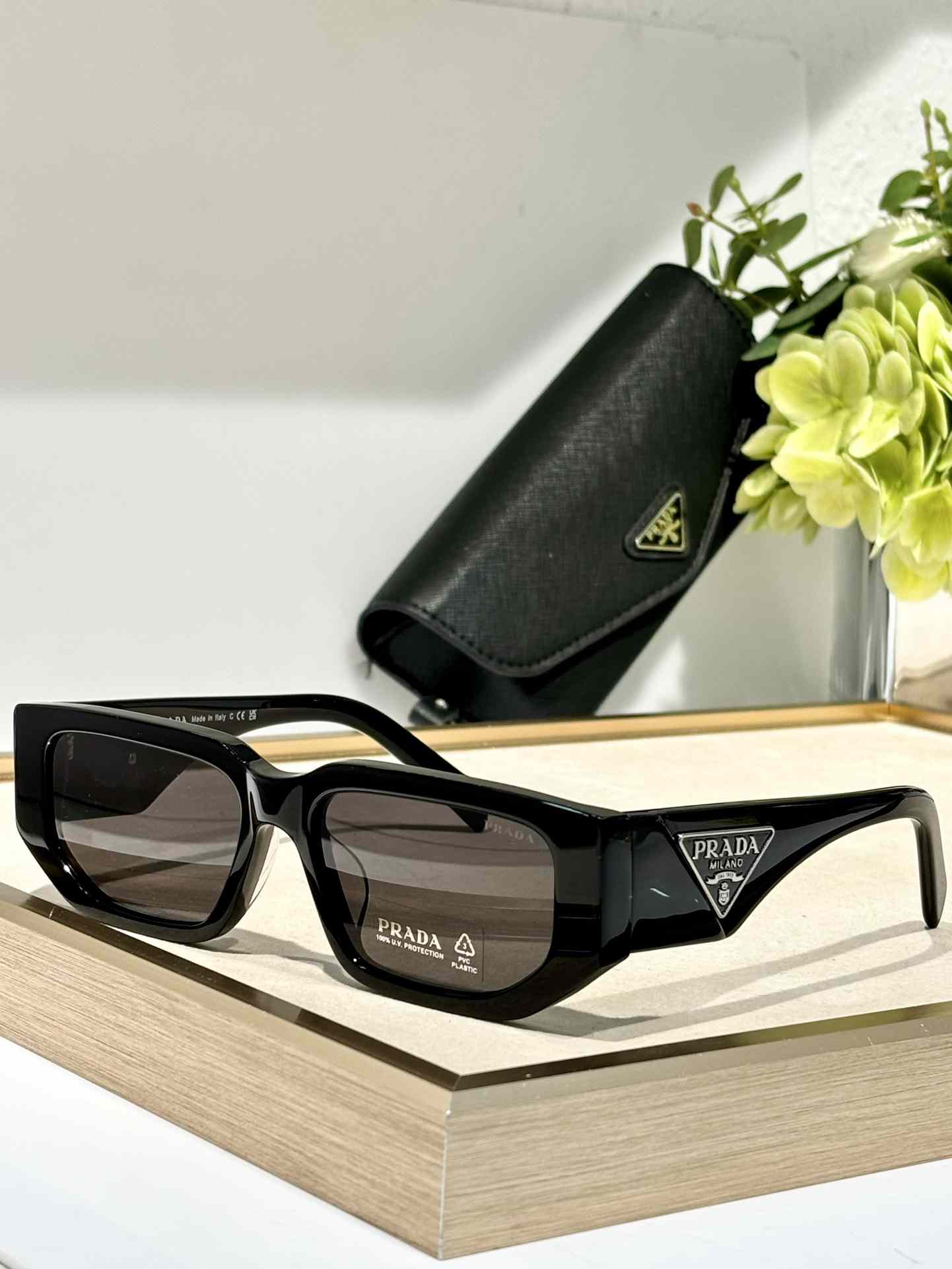 Prada SPR09Z Sunglasses   - DesignerGu