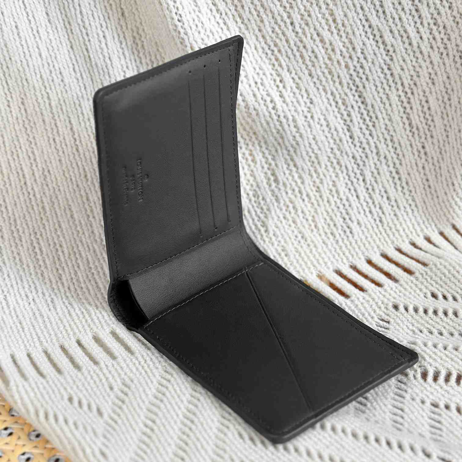 Louis Vuitton Multiple Wallet  M62901 - DesignerGu