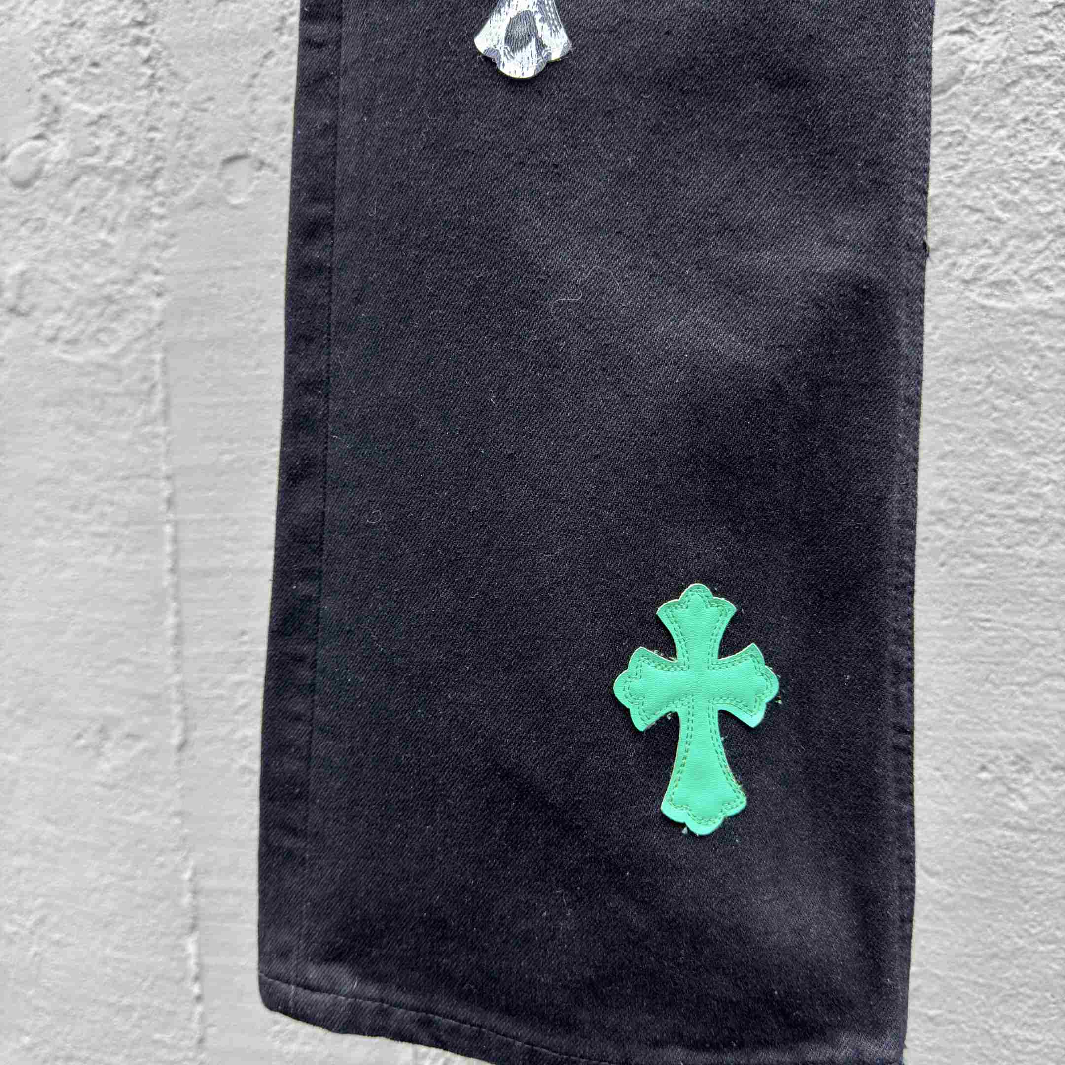 Chrome Hearts Jeans - DesignerGu