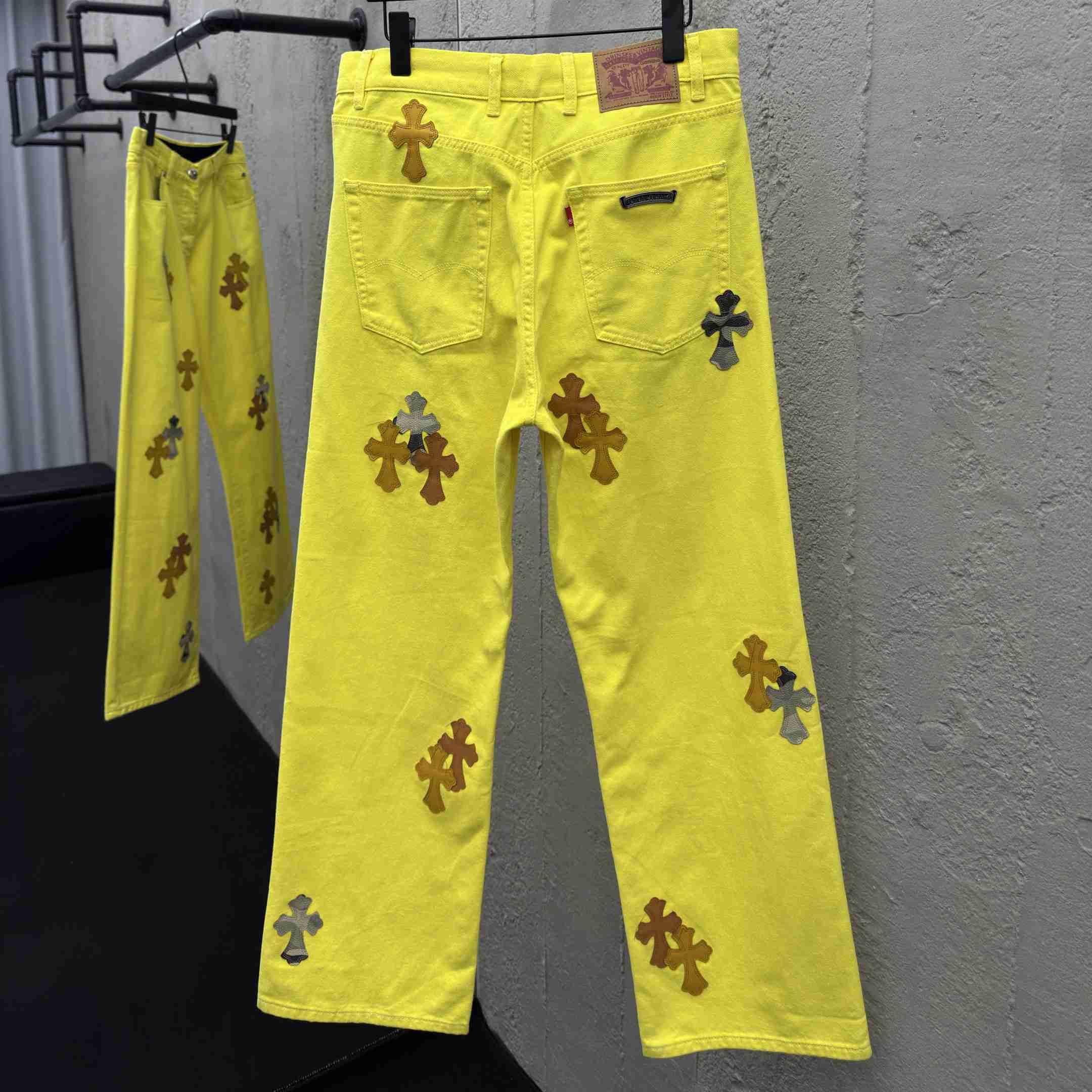 Chrome Hearts Jeans - DesignerGu
