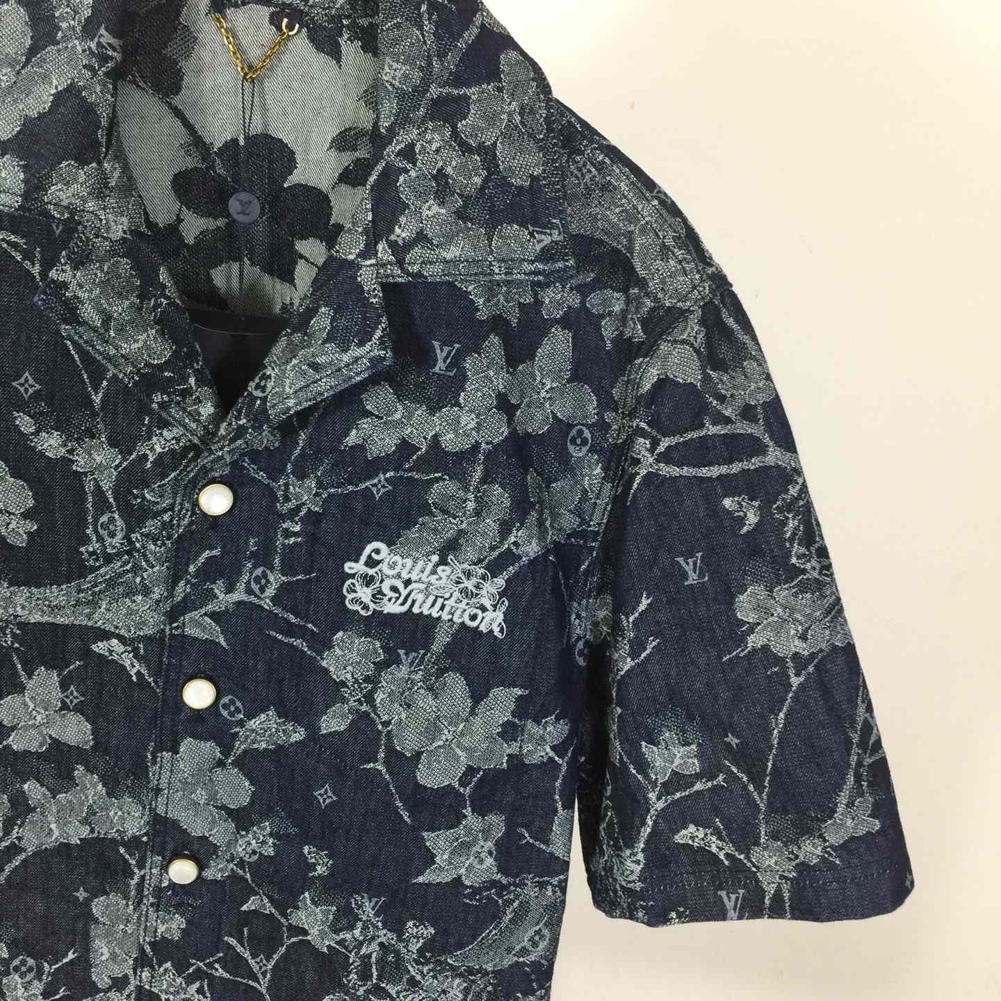 Louis Vuitton Jacquard Denim Short-Sleeved Shirt   1AHXHB - DesignerGu