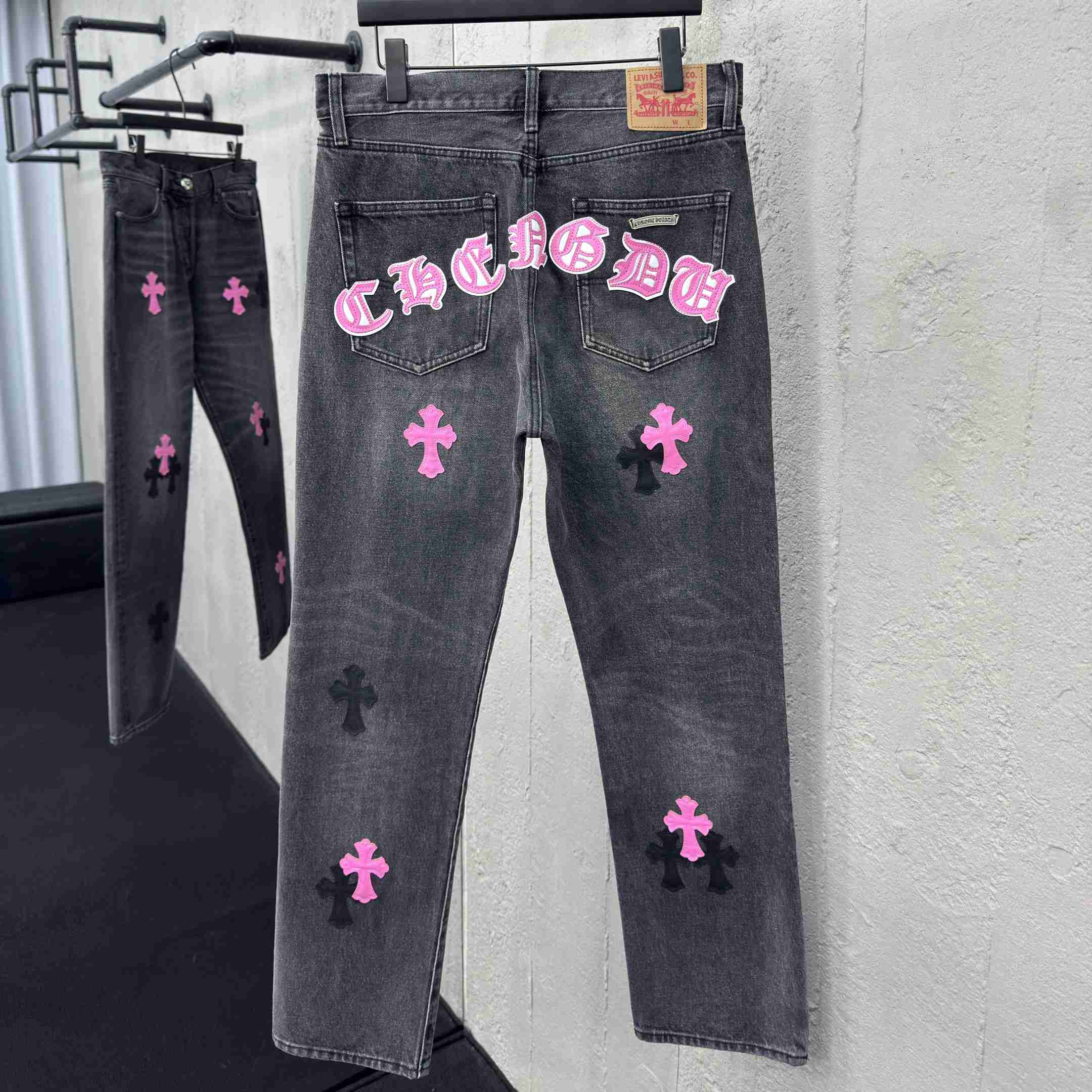 Chrome Hearts Jeans - DesignerGu