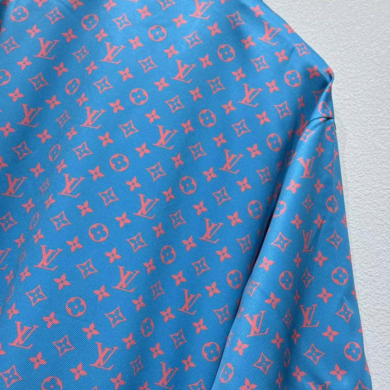 Louis Vuitton Monogram Short-Sleeved Silk Shirt - DesignerGu