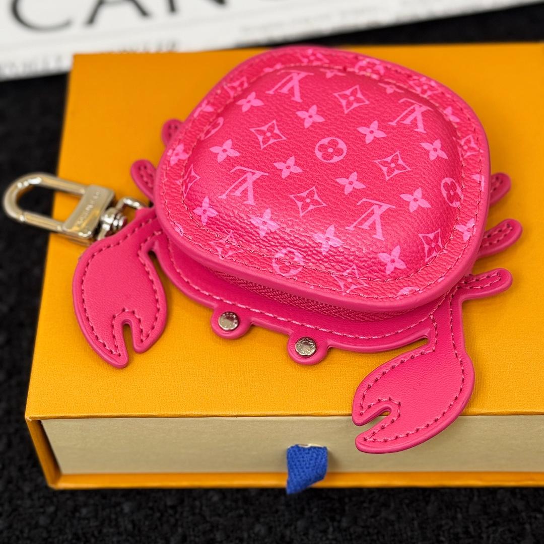 Louis Vuitton LV Crab Bag Charm   M02298 - DesignerGu