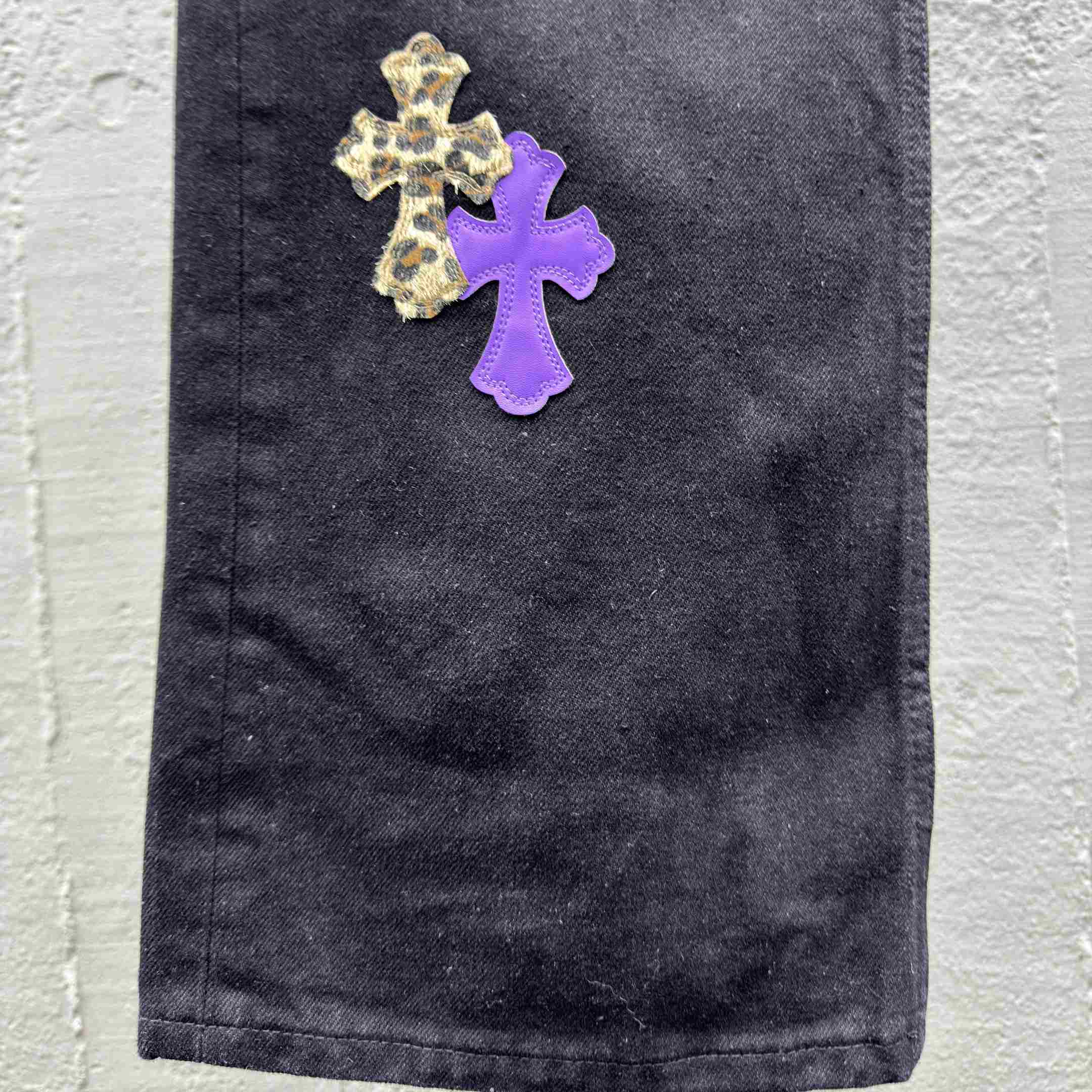 Chrome Hearts Jeans - DesignerGu