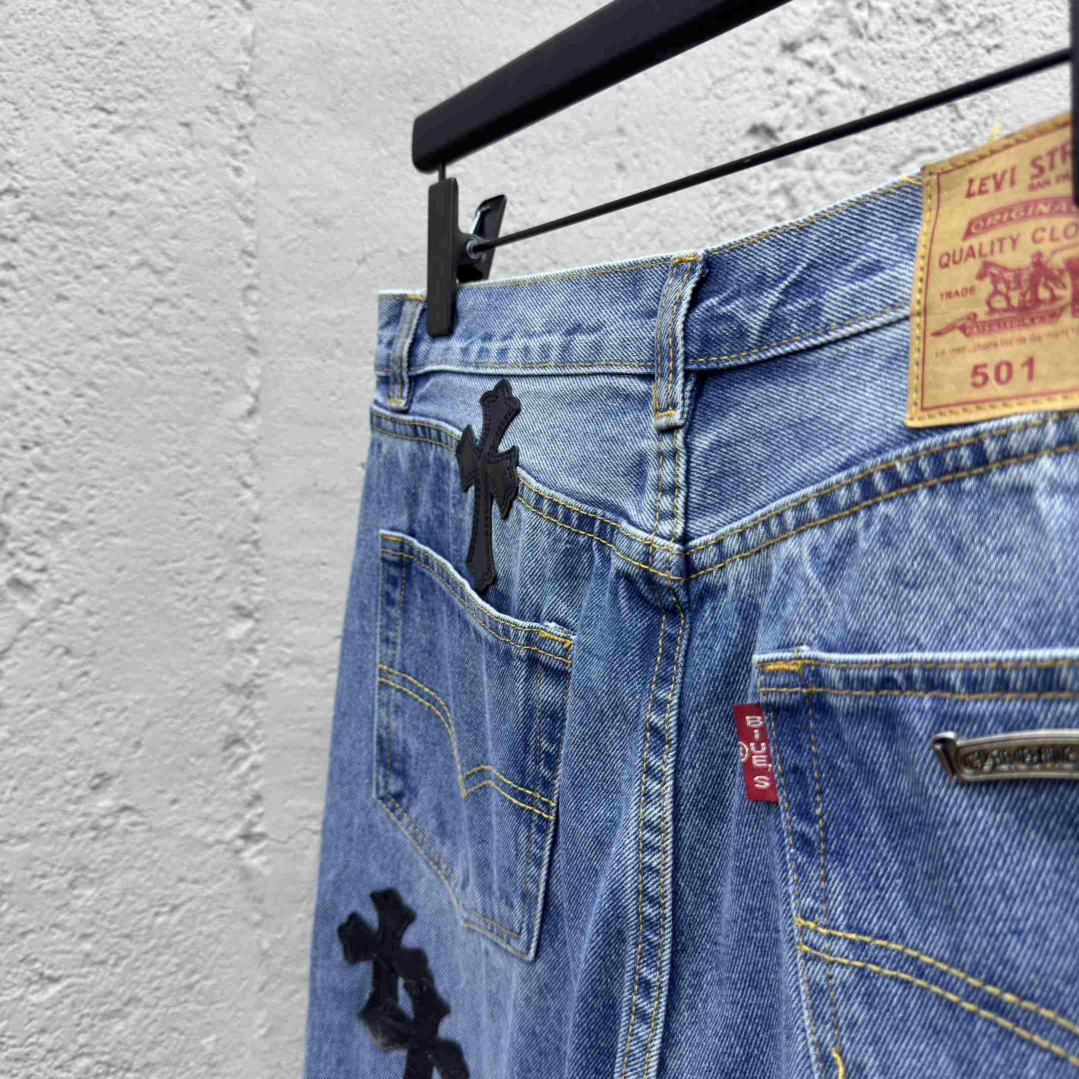 Chrome Hearts Jeans - DesignerGu