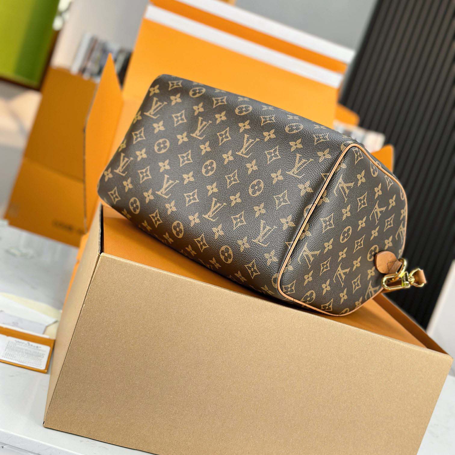 Louis Vuitton Speedy Soft 30 Boho   N87212 - DesignerGu