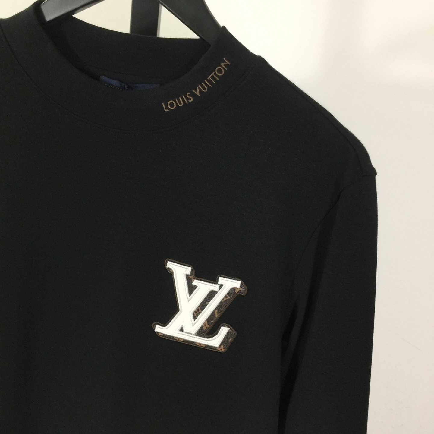Louis Vuitton Embossed LV Long-Sleeved T-Shirt - DesignerGu